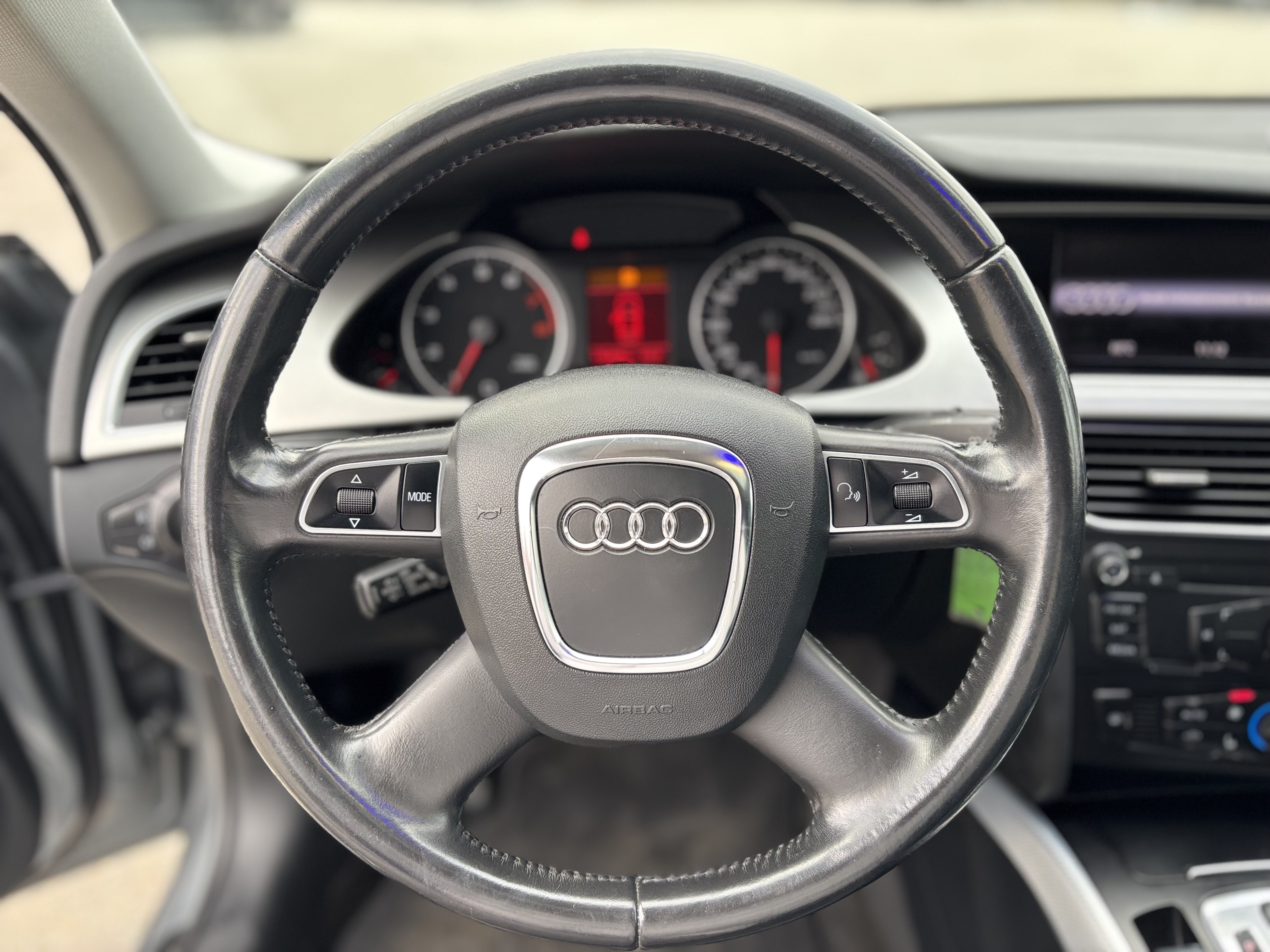 /canwestautoinc/2011-Audi-A4-9982036480530367.jpg