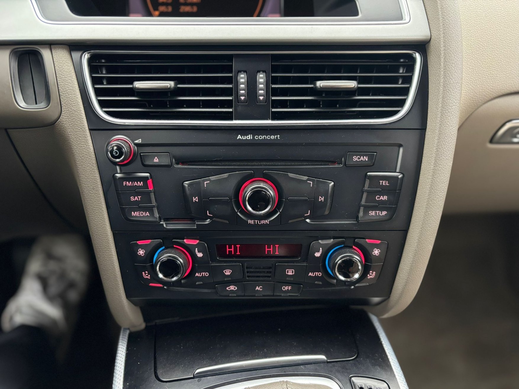 /canwestautoinc/2011-Audi-A5-3540856099321308.jpg