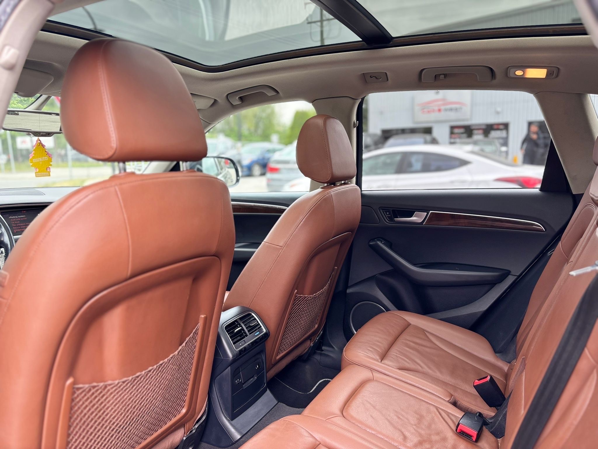/canwestautoinc/2011-Audi-Q5-17472384534448437.jpg