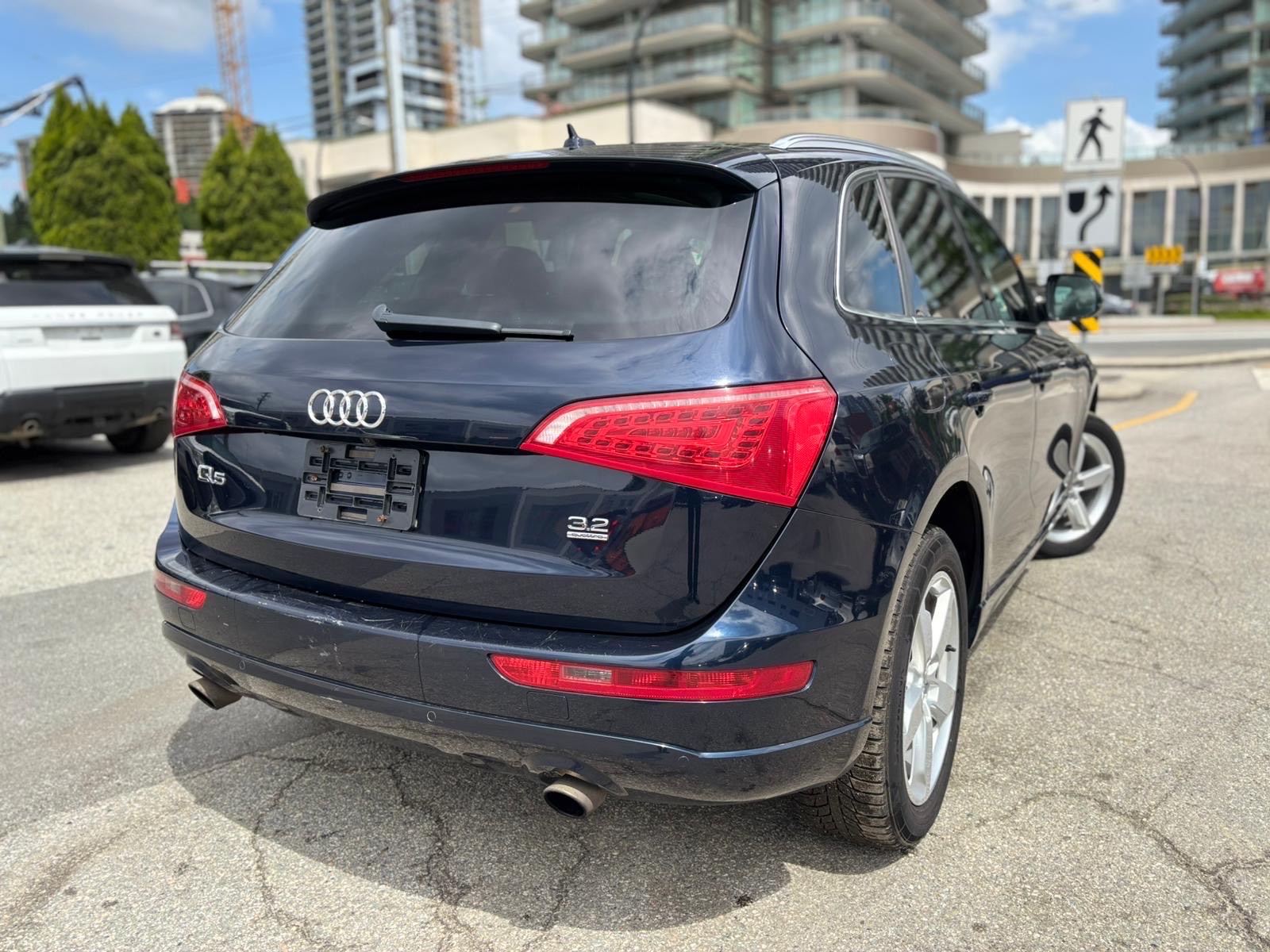 /canwestautoinc/2011-Audi-Q5-40966640068883753.jpg