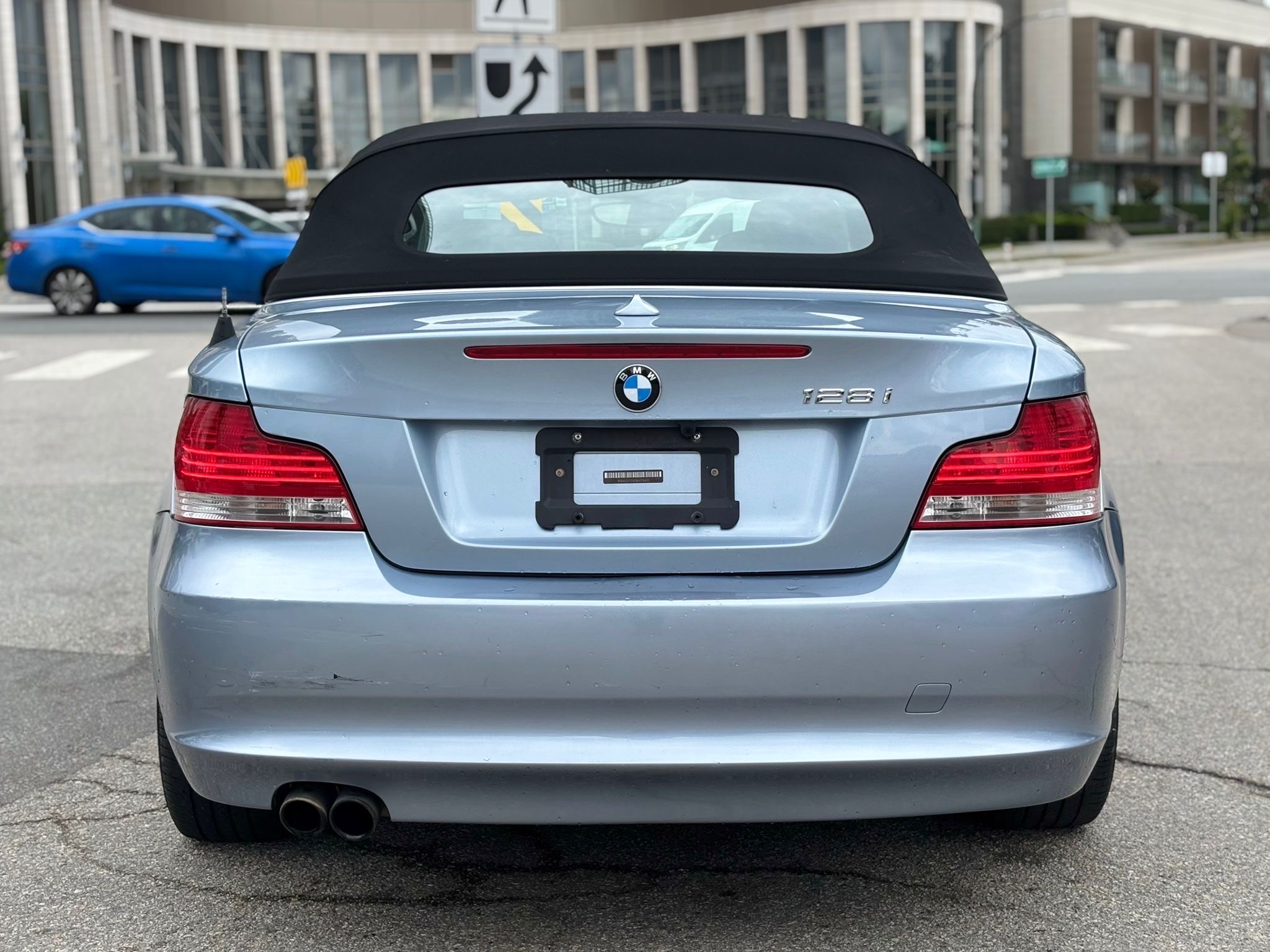 /canwestautoinc/2011-BMW-1Series-030450557545316226.jpg