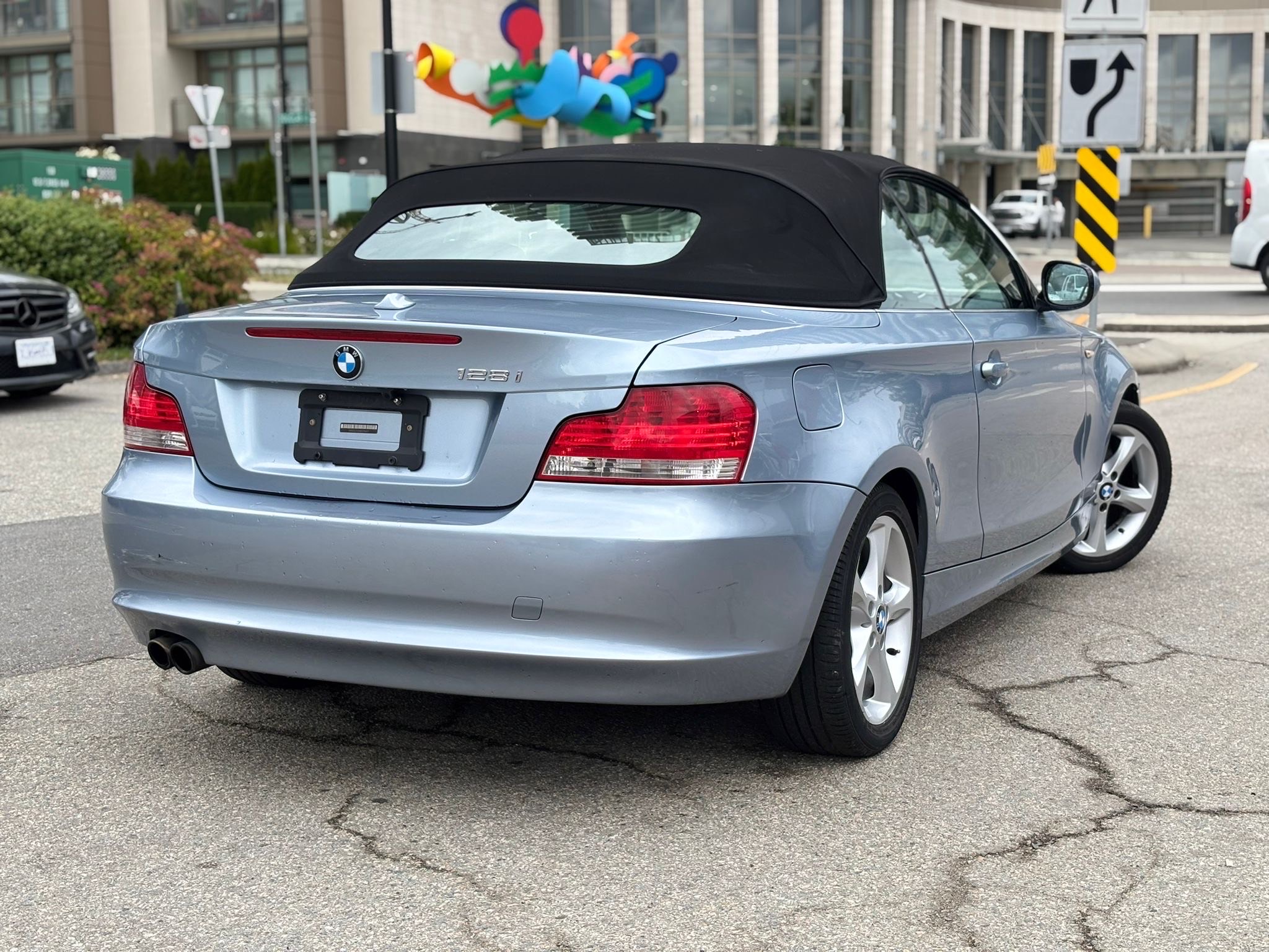 /canwestautoinc/2011-BMW-1Series-77846098648421.jpg