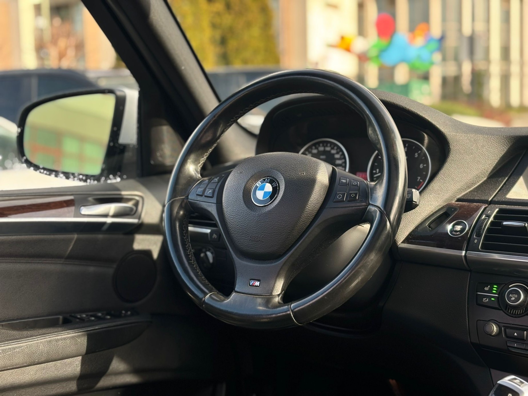 /canwestautoinc/2011-BMW-X5-44800328908482845.jpg