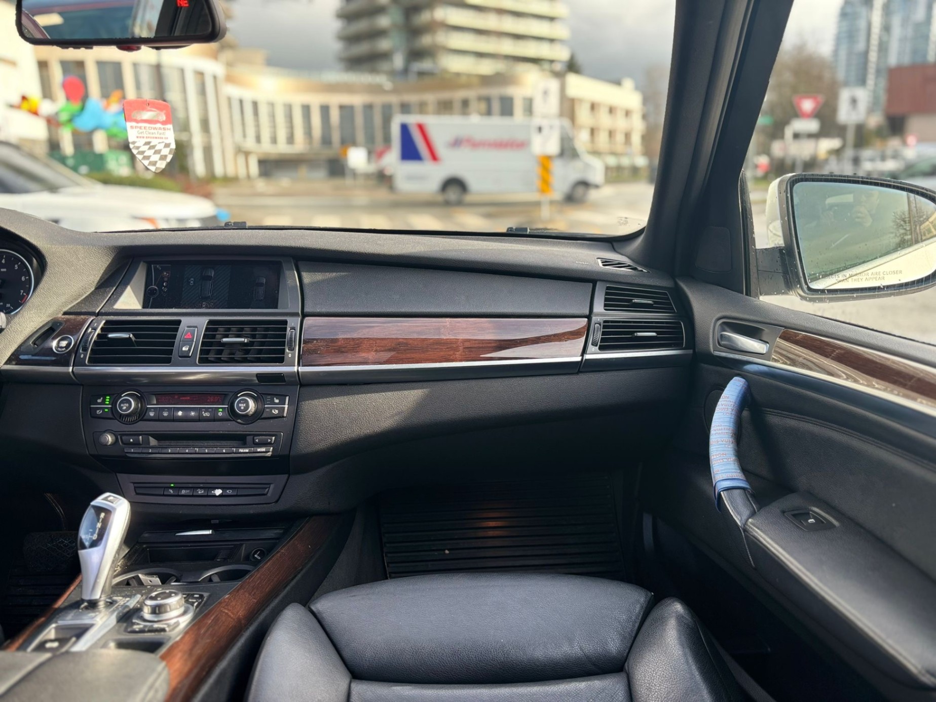 /canwestautoinc/2011-BMW-X5-517208797388873.jpg