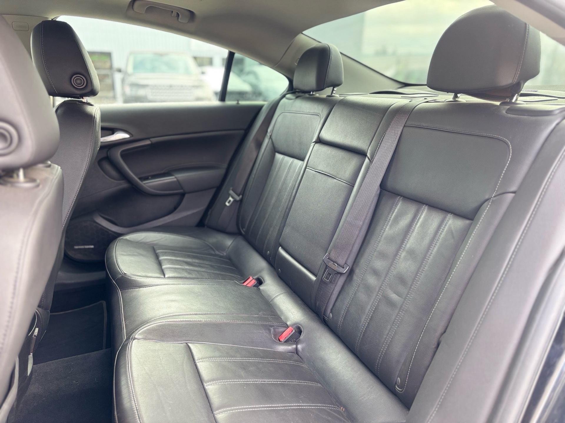 /canwestautoinc/2011-Buick-Regal-8848717826252035.jpg