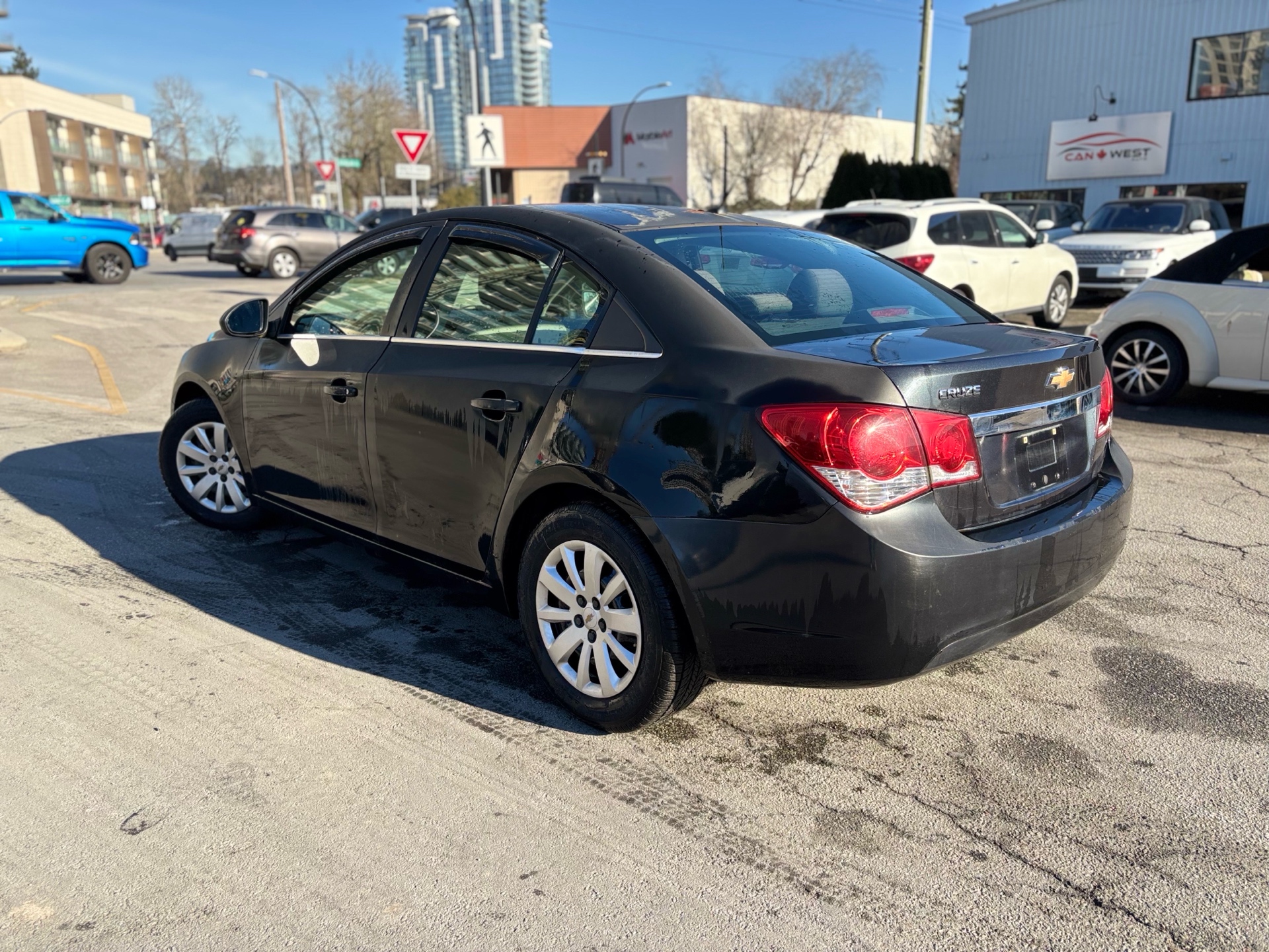 /canwestautoinc/2011-Chevrolet-Cruze-460683745479318.jpg