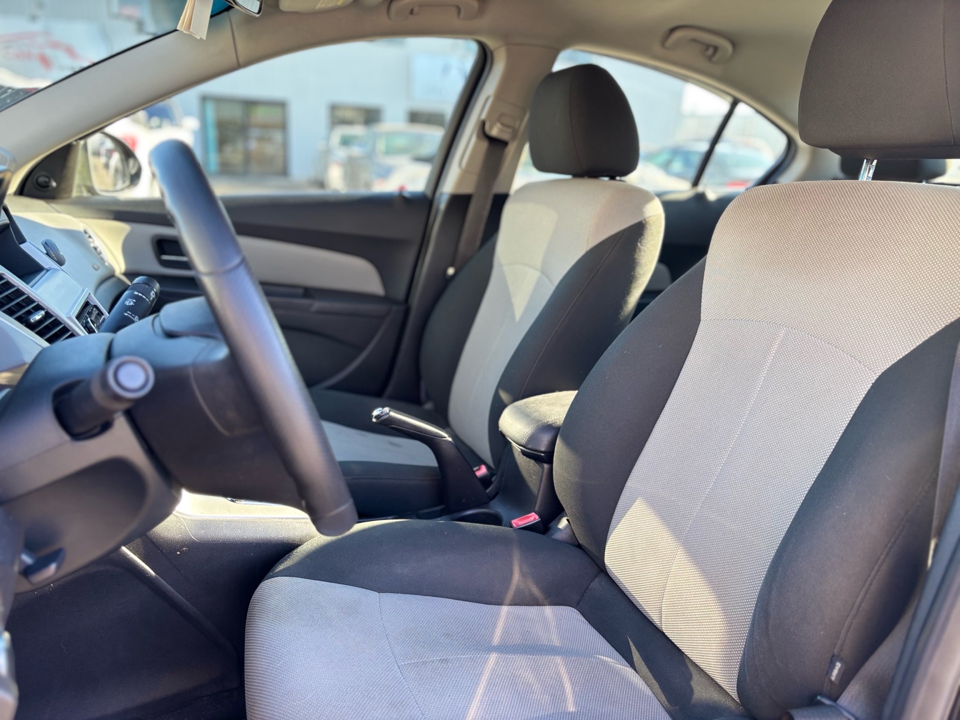 /canwestautoinc/2011-Chevrolet-Cruze-8366660018782859.jpg