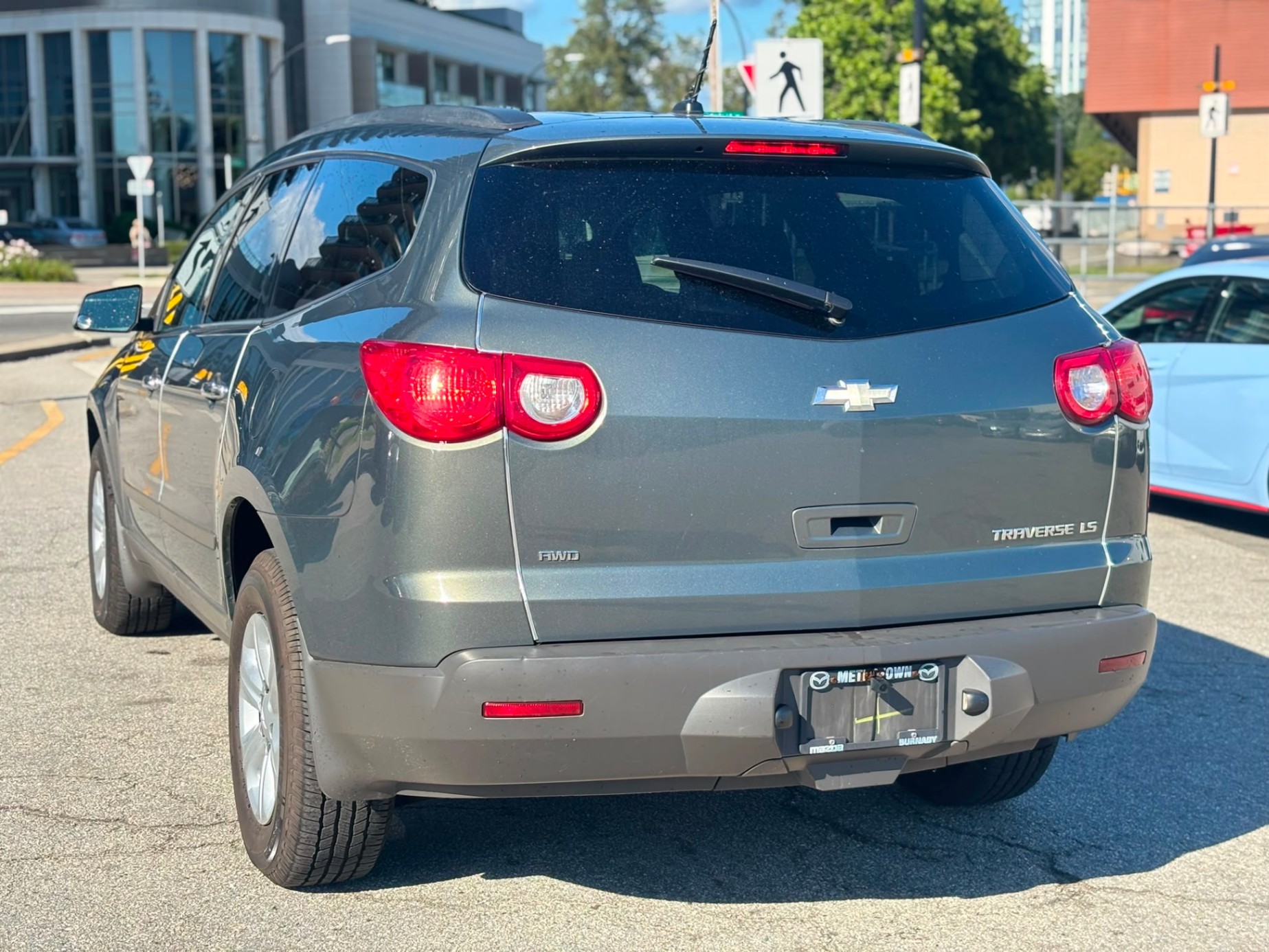 /canwestautoinc/2011-Chevrolet-Traverse-07205973231547924.jpg