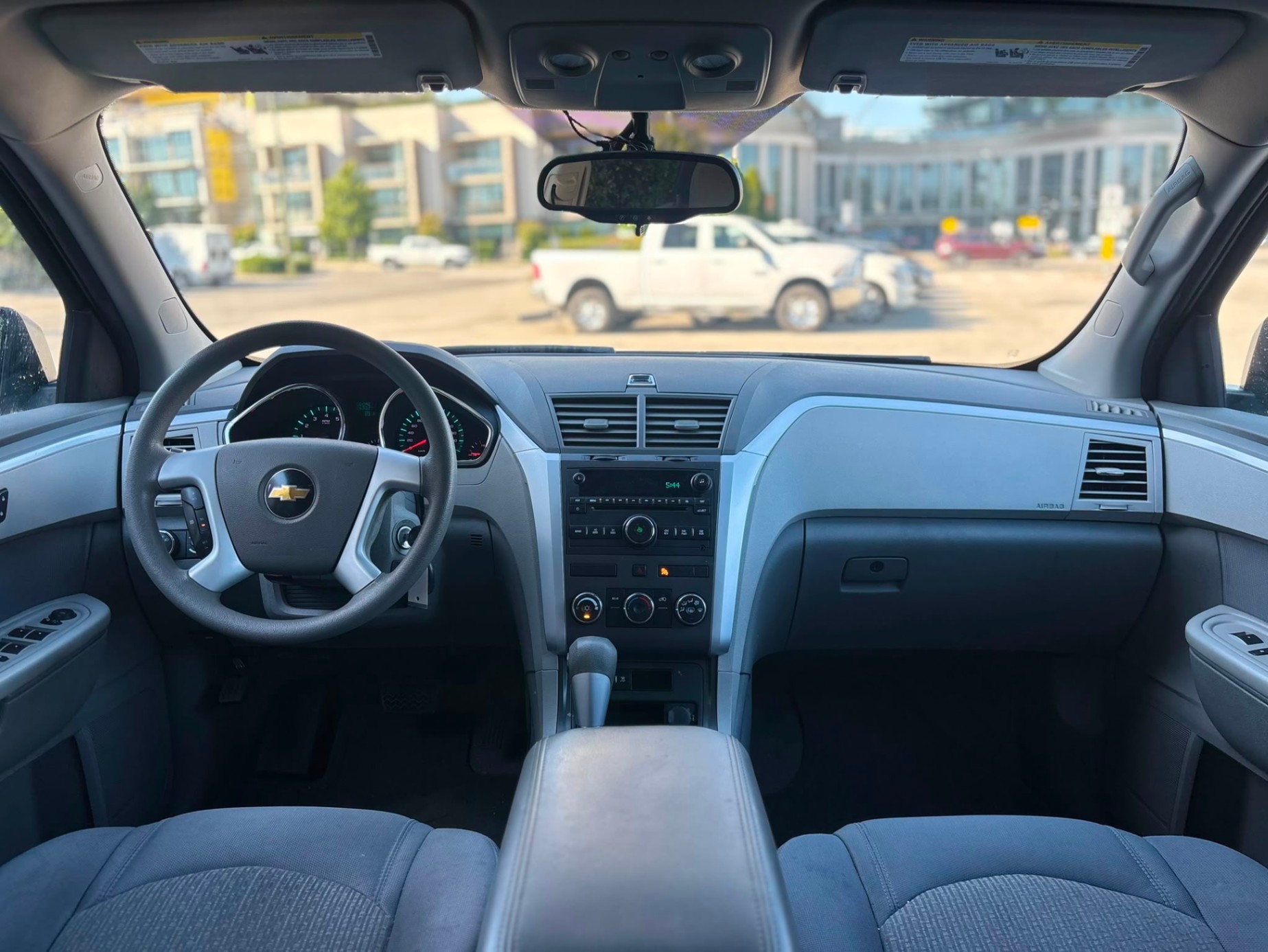/canwestautoinc/2011-Chevrolet-Traverse-07290406897677681.jpg
