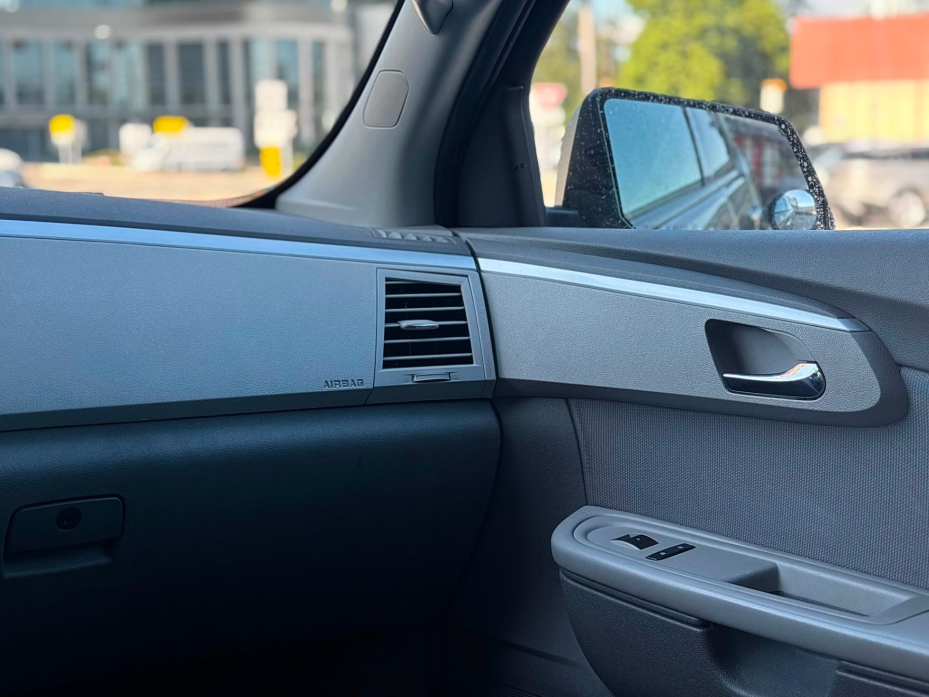 /canwestautoinc/2011-Chevrolet-Traverse-12177005447820166.jpg