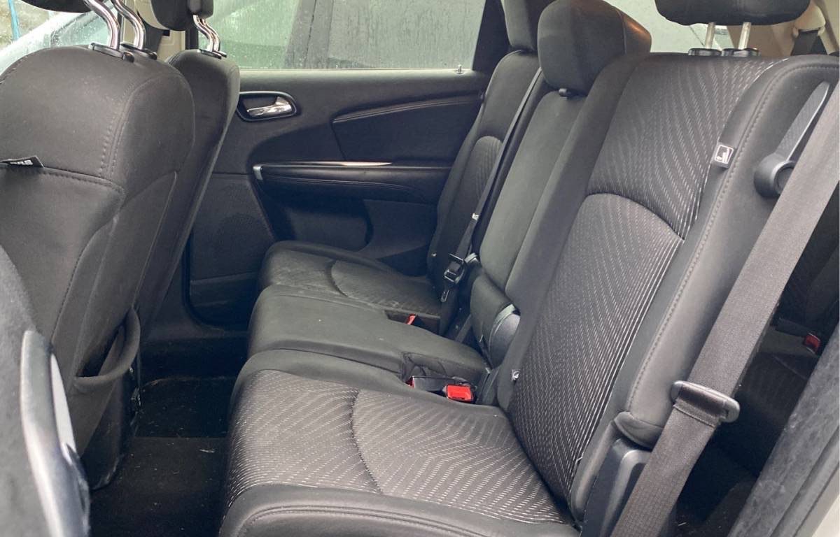 /canwestautoinc/2011-Dodge-Journey-724779313238884.jpg