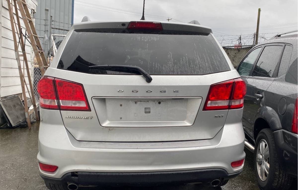 /canwestautoinc/2011-Dodge-Journey-9114048867150923.jpg