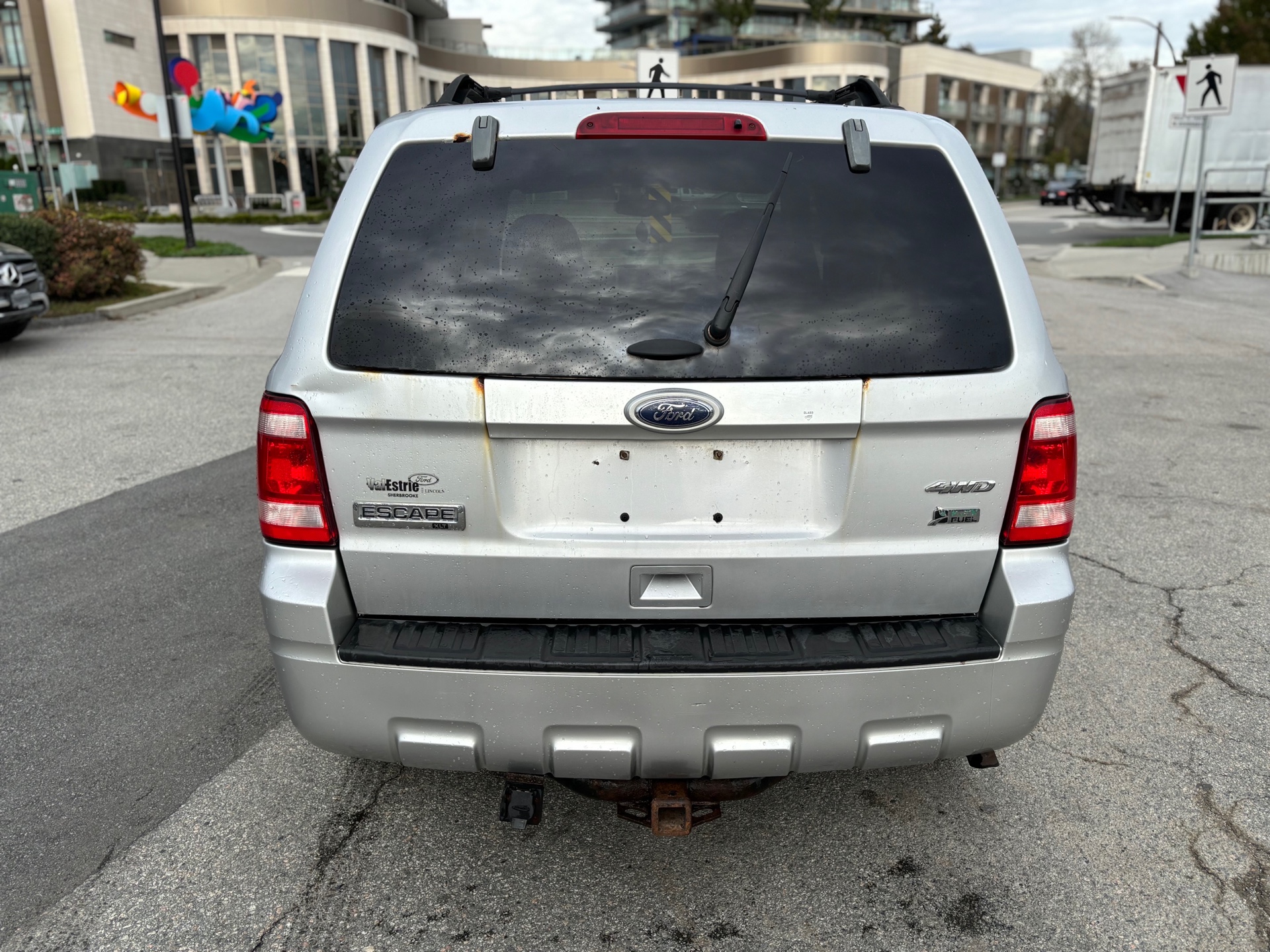 /canwestautoinc/2011-Ford-Escape-5121148911793072.jpg