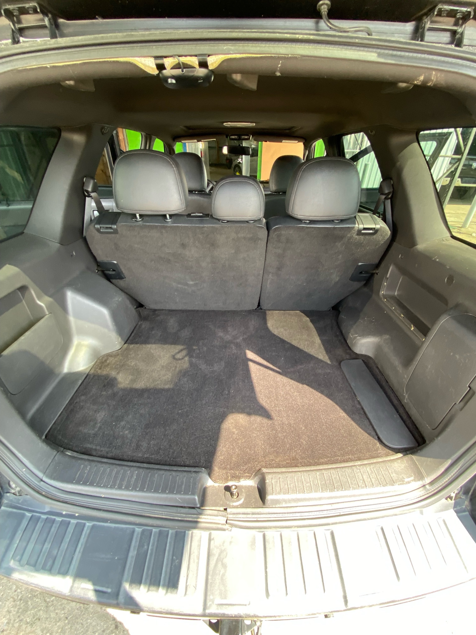 /canwestautoinc/2011-Ford-Escape-5634504008035128.jpg