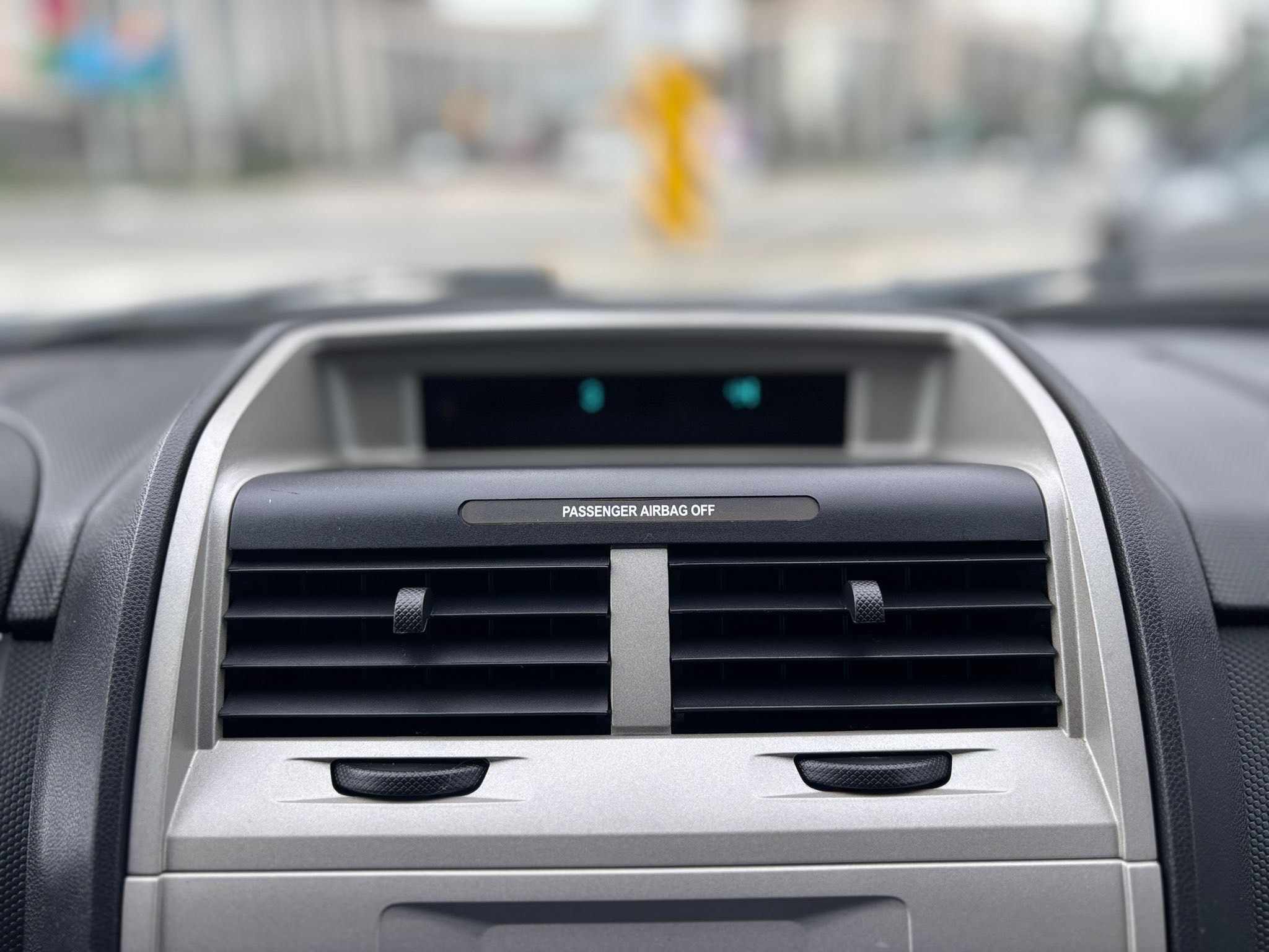 /canwestautoinc/2011-Ford-Escape-8284462829932429.jpg