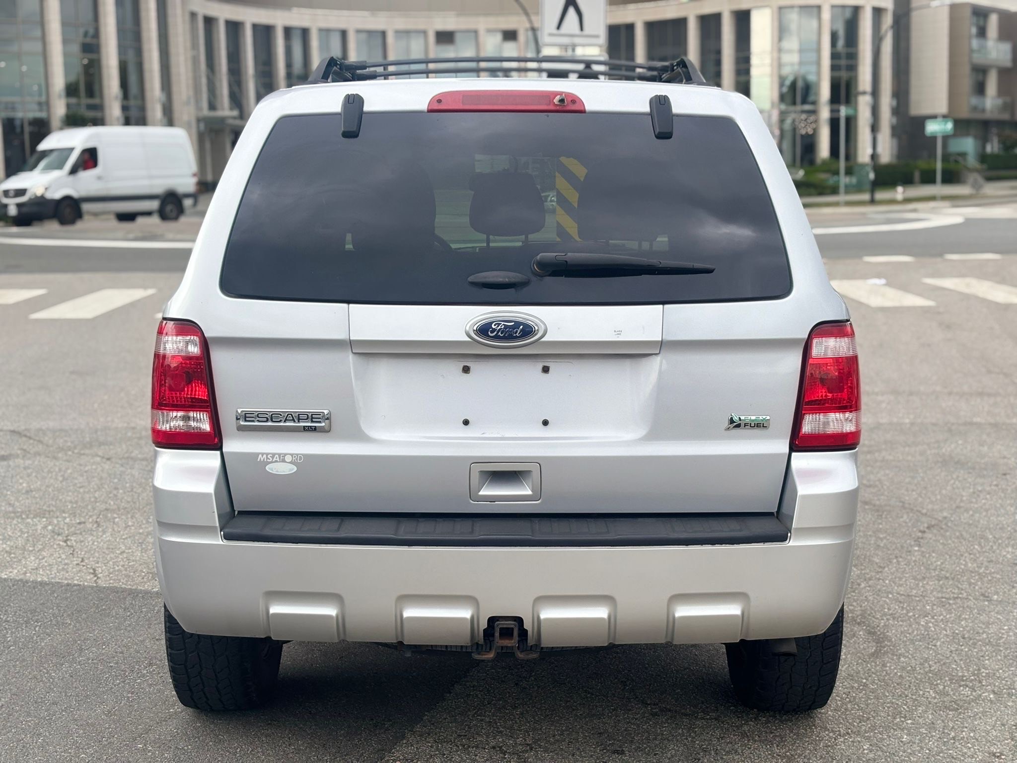 /canwestautoinc/2011-Ford-Escape-981201982895036.jpg