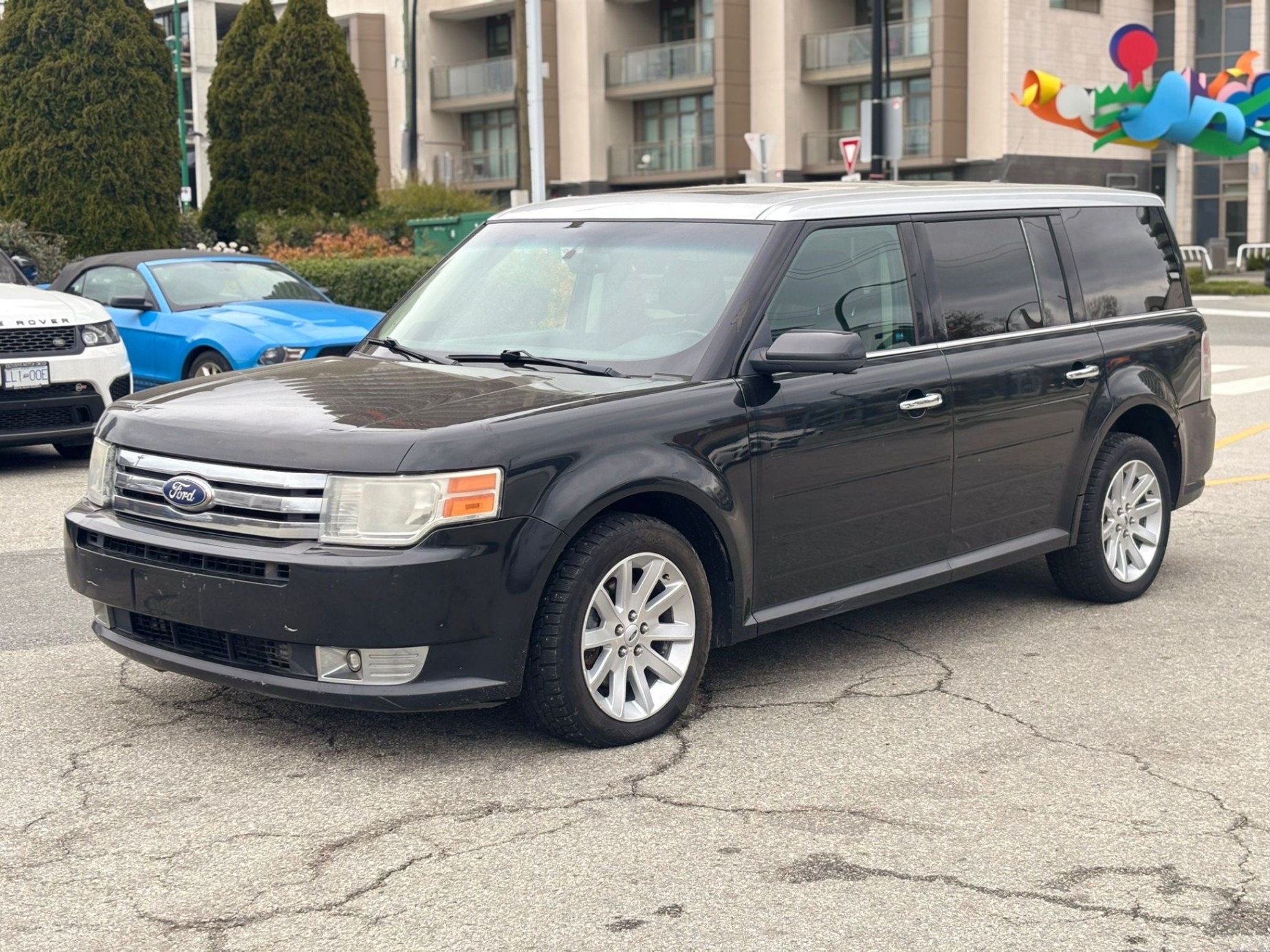 /canwestautoinc/2011-Ford-Flex-01825997054180406.jpg