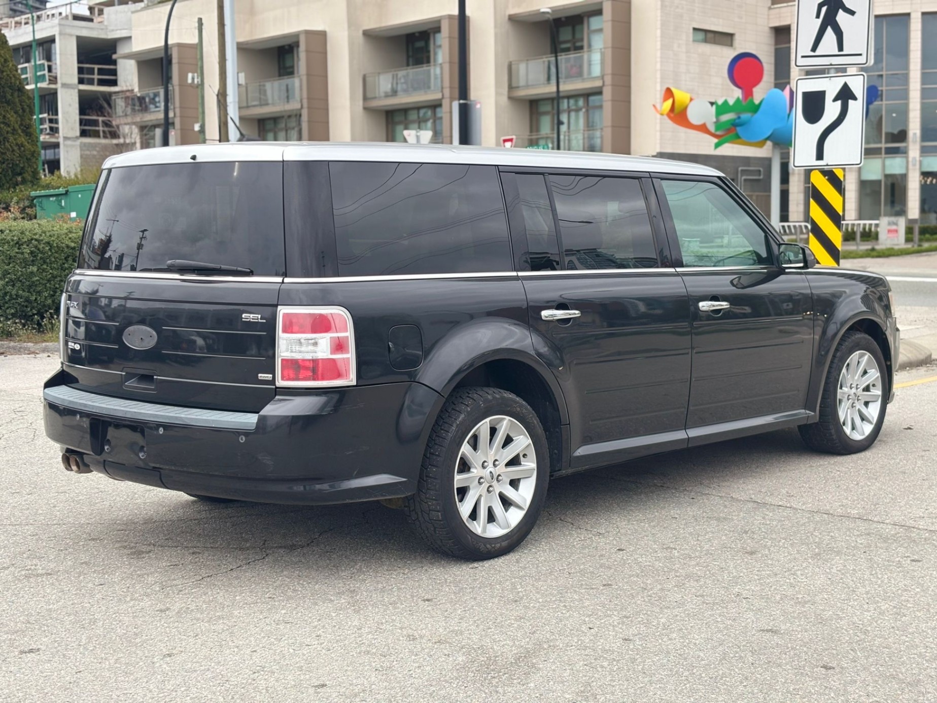 /canwestautoinc/2011-Ford-Flex-07779101999605142.jpg