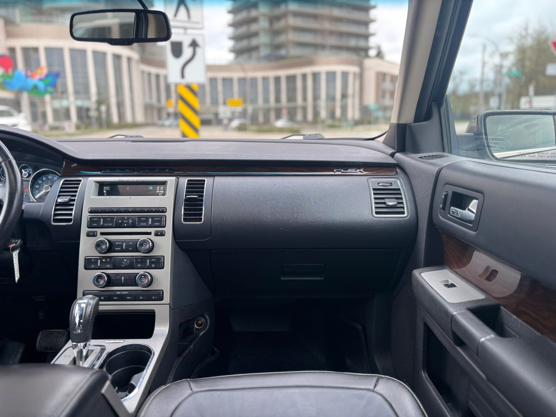 /canwestautoinc/2011-Ford-Flex-6386287389167644.jpg