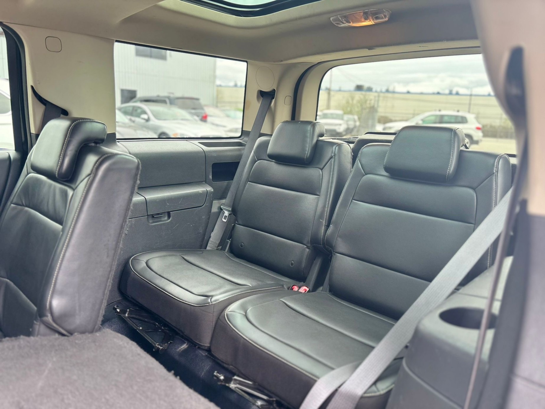 /canwestautoinc/2011-Ford-Flex-820899696939188.jpg