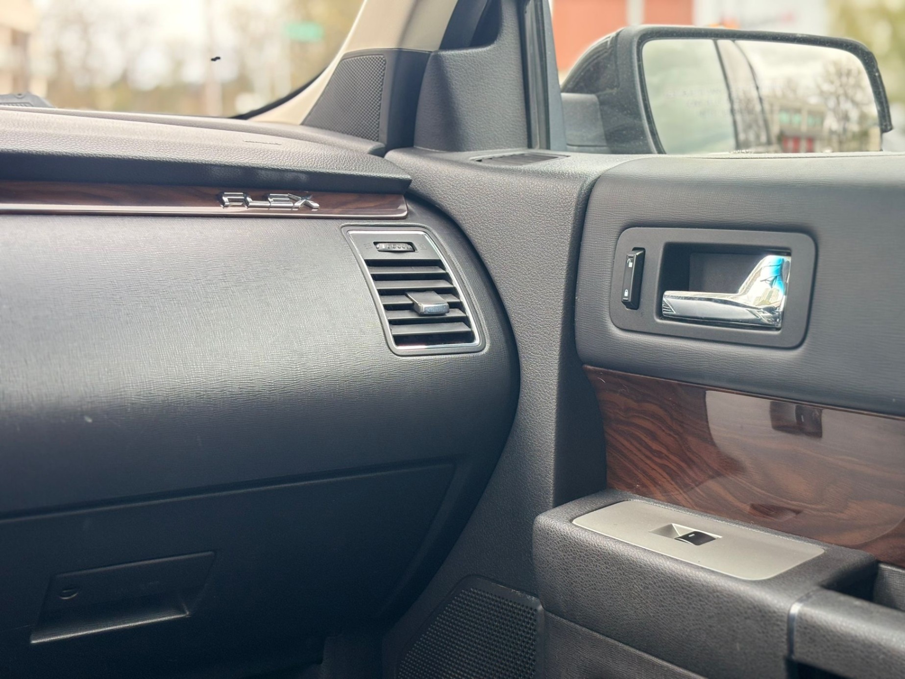 /canwestautoinc/2011-Ford-Flex-9720495747908522.jpg