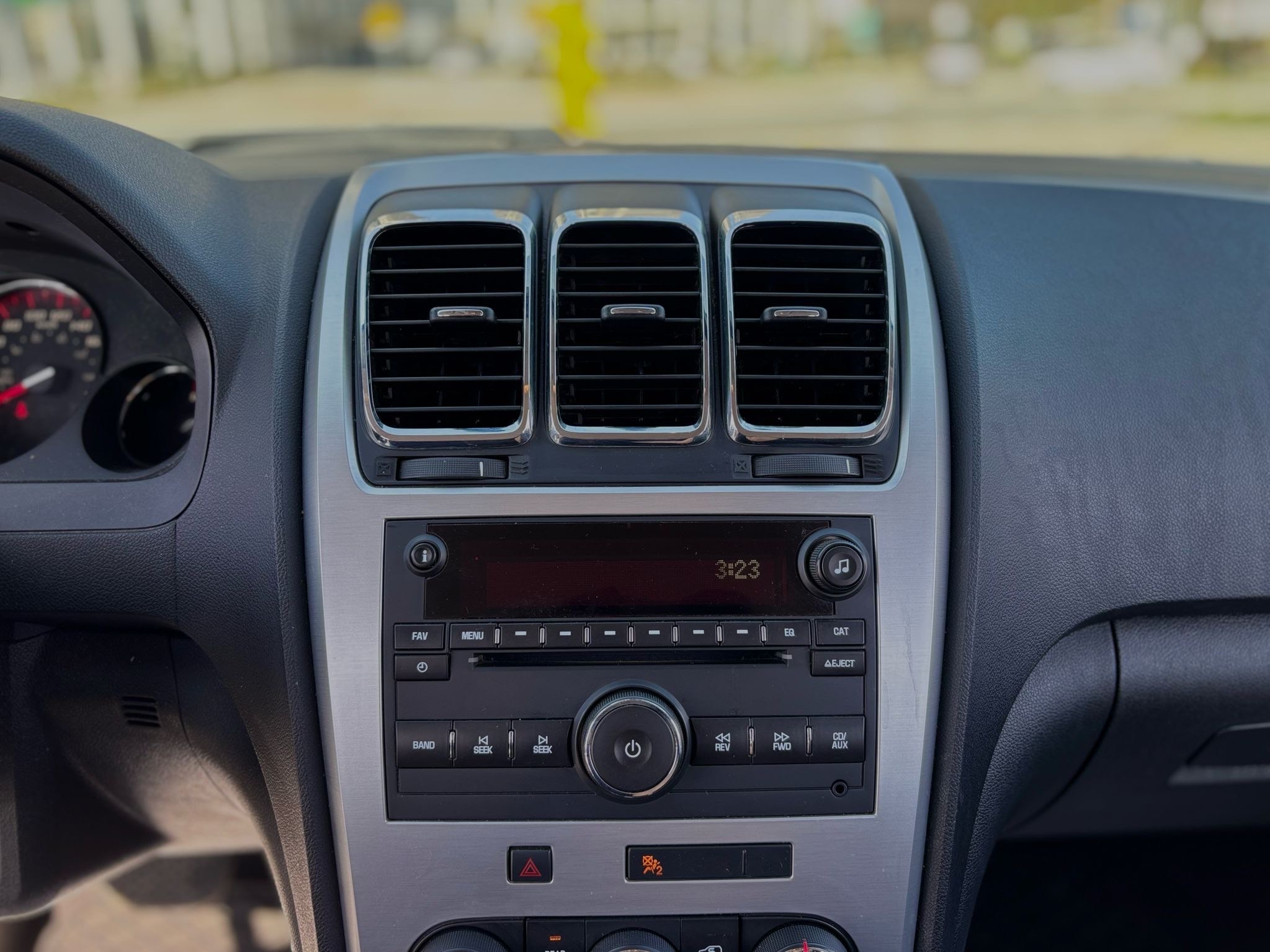/canwestautoinc/2011-GMC-Acadia-3726723774384464.jpg