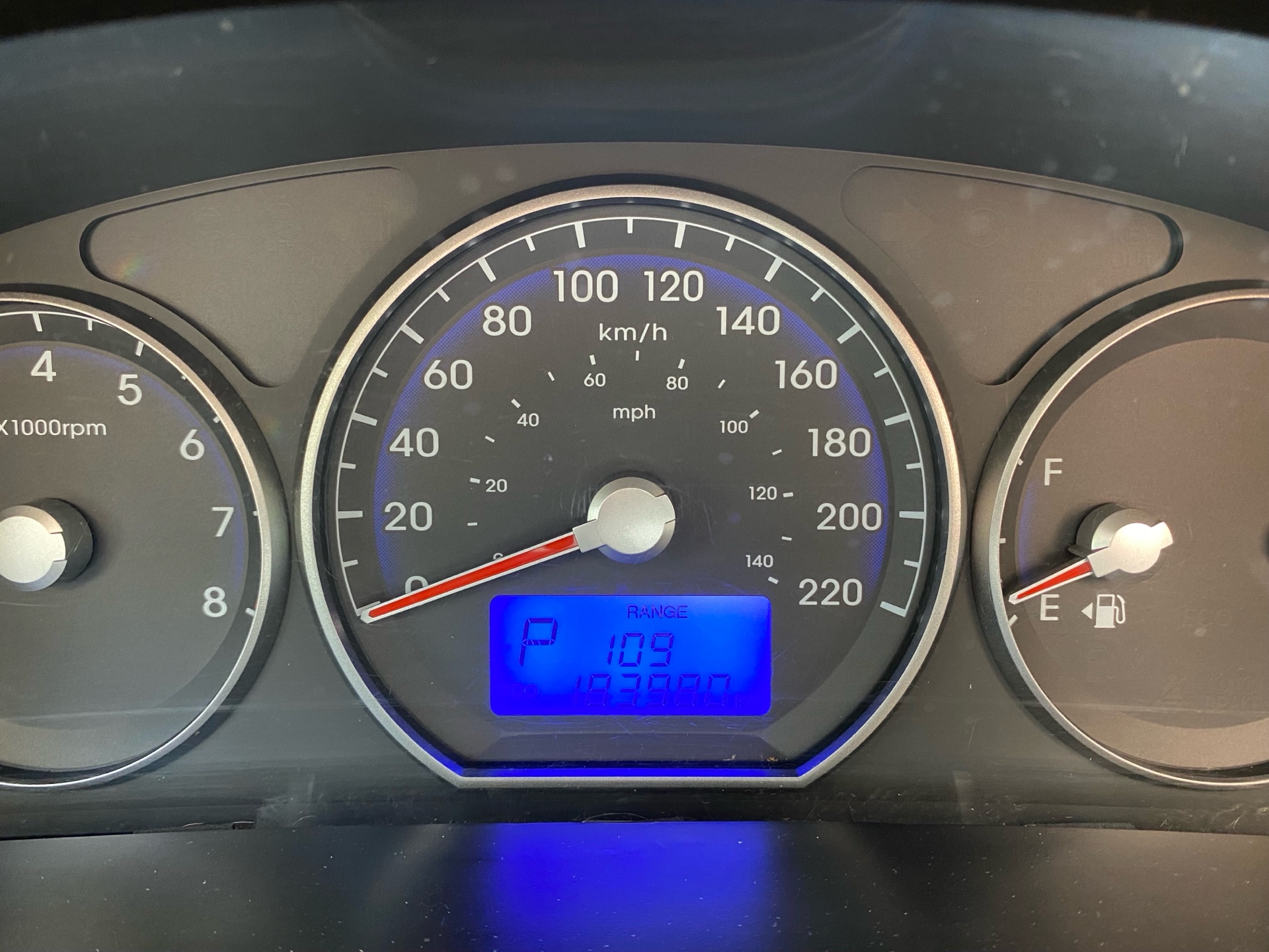 /canwestautoinc/2011-Hyundai-SantaFe-34713591222543605.jpg