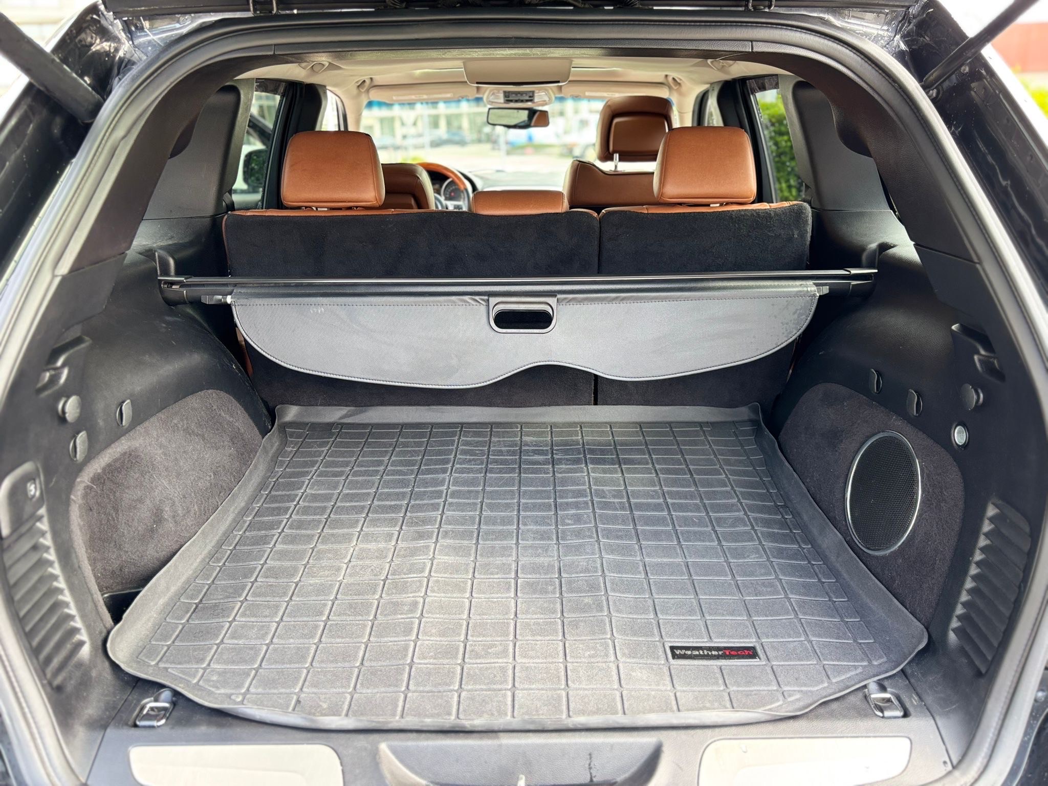 /canwestautoinc/2011-Jeep-GrandCherokee-28691352453707153.jpg