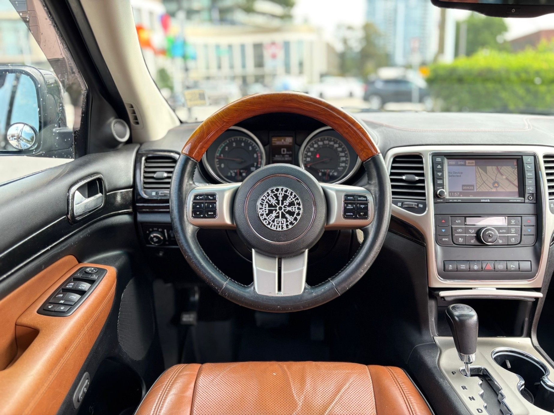 /canwestautoinc/2011-Jeep-GrandCherokee-4059501868695343.jpg