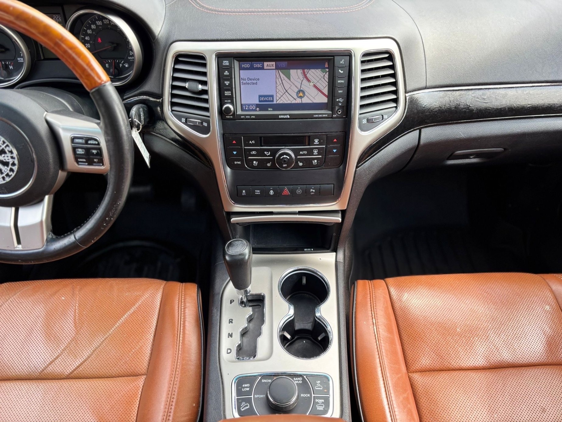 /canwestautoinc/2011-Jeep-GrandCherokee-47702283912061905.jpg
