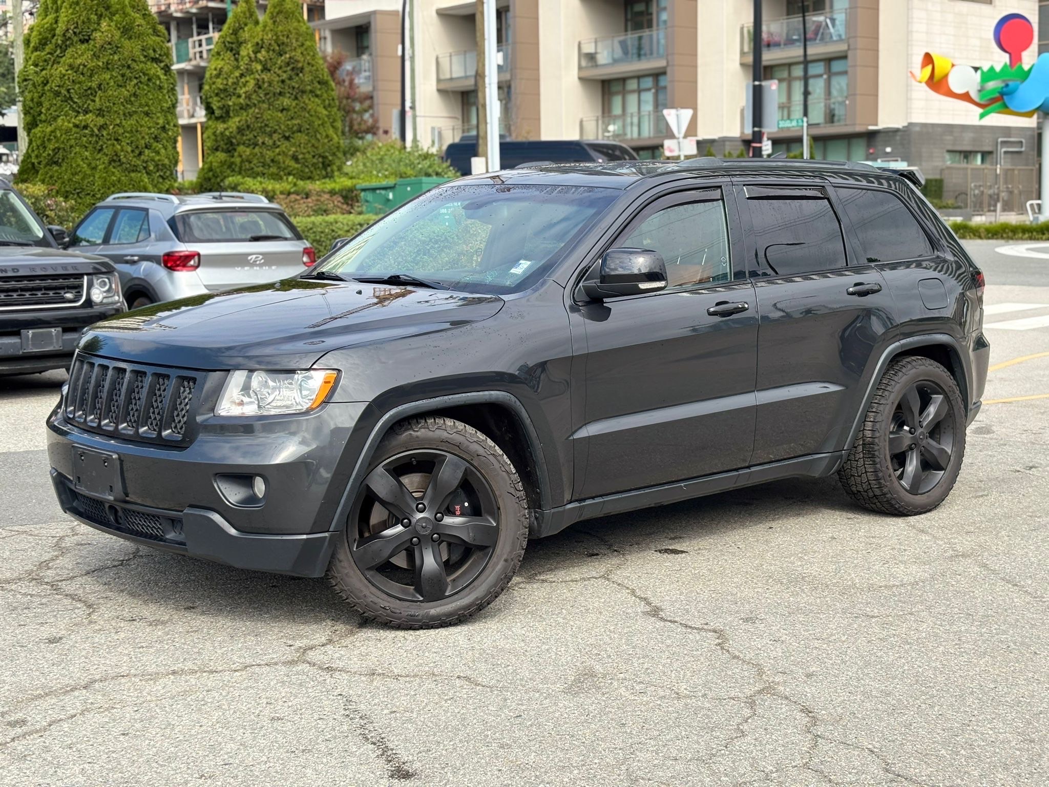 /canwestautoinc/2011-Jeep-GrandCherokee-8853681437197292.jpg