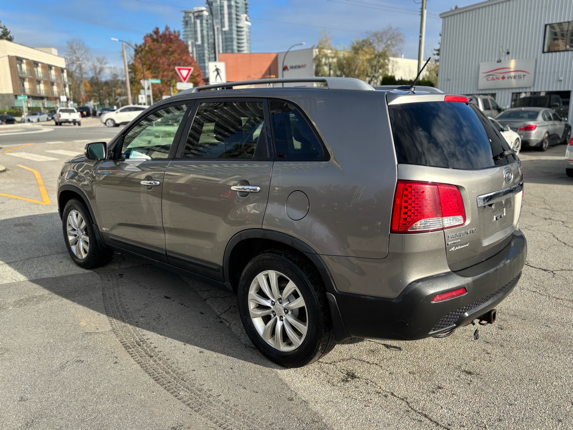 /canwestautoinc/2011-Kia-Sorento-23960450816966006.jpg