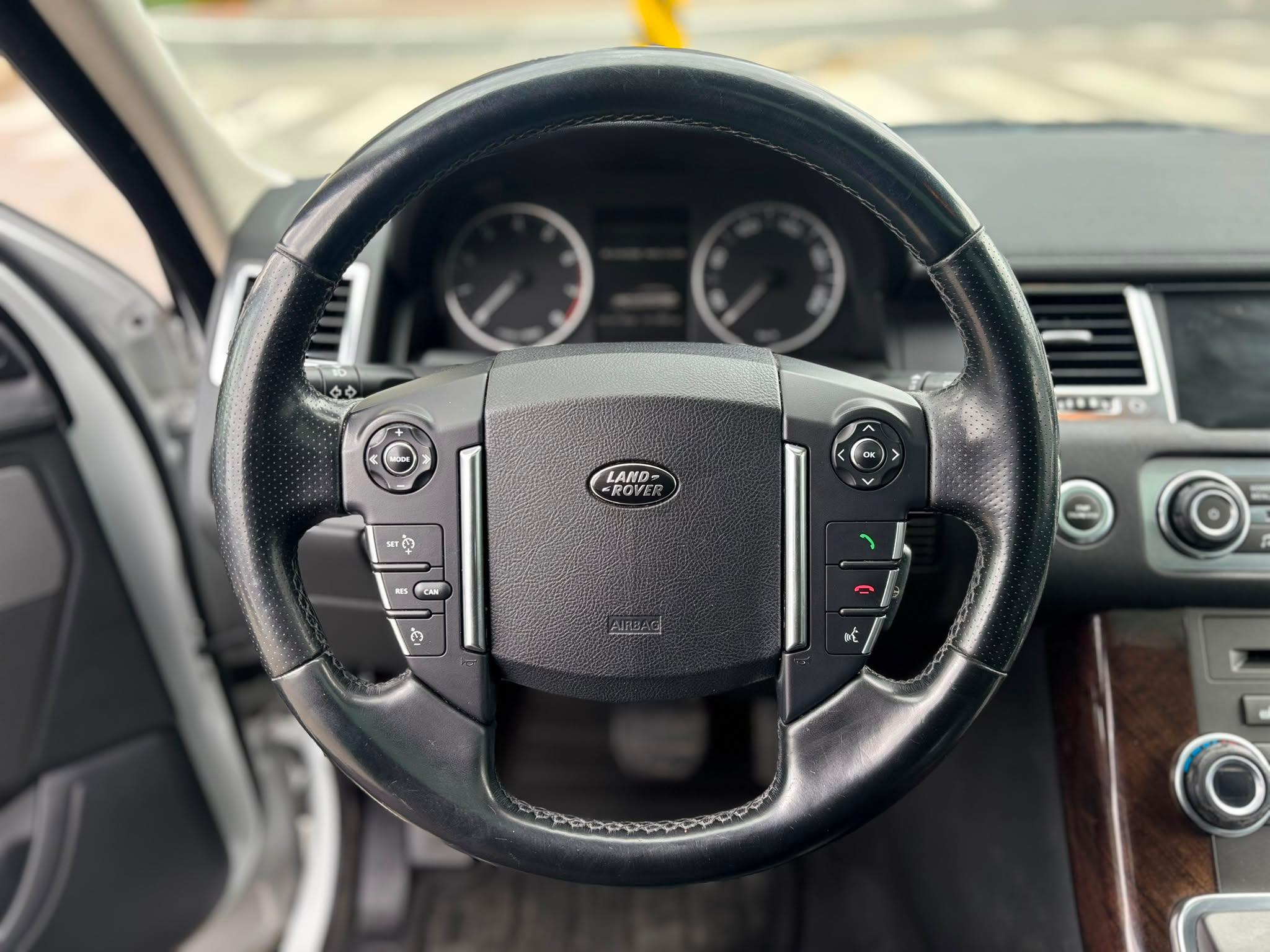 /canwestautoinc/2011-LandRover-RangeRover-7162194182543693.jpg
