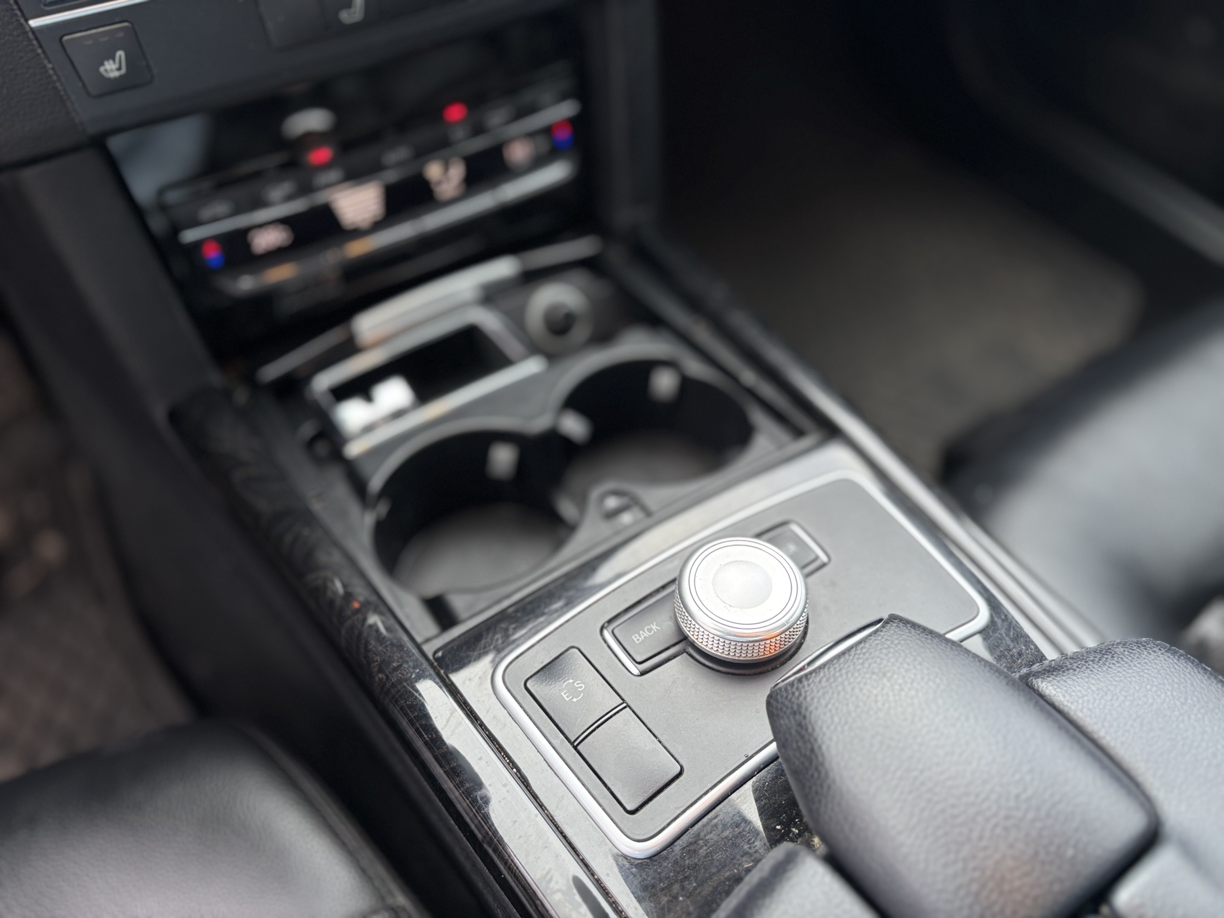 /canwestautoinc/2011-Mercedes-Benz-E-Class-01341064932905578.jpg