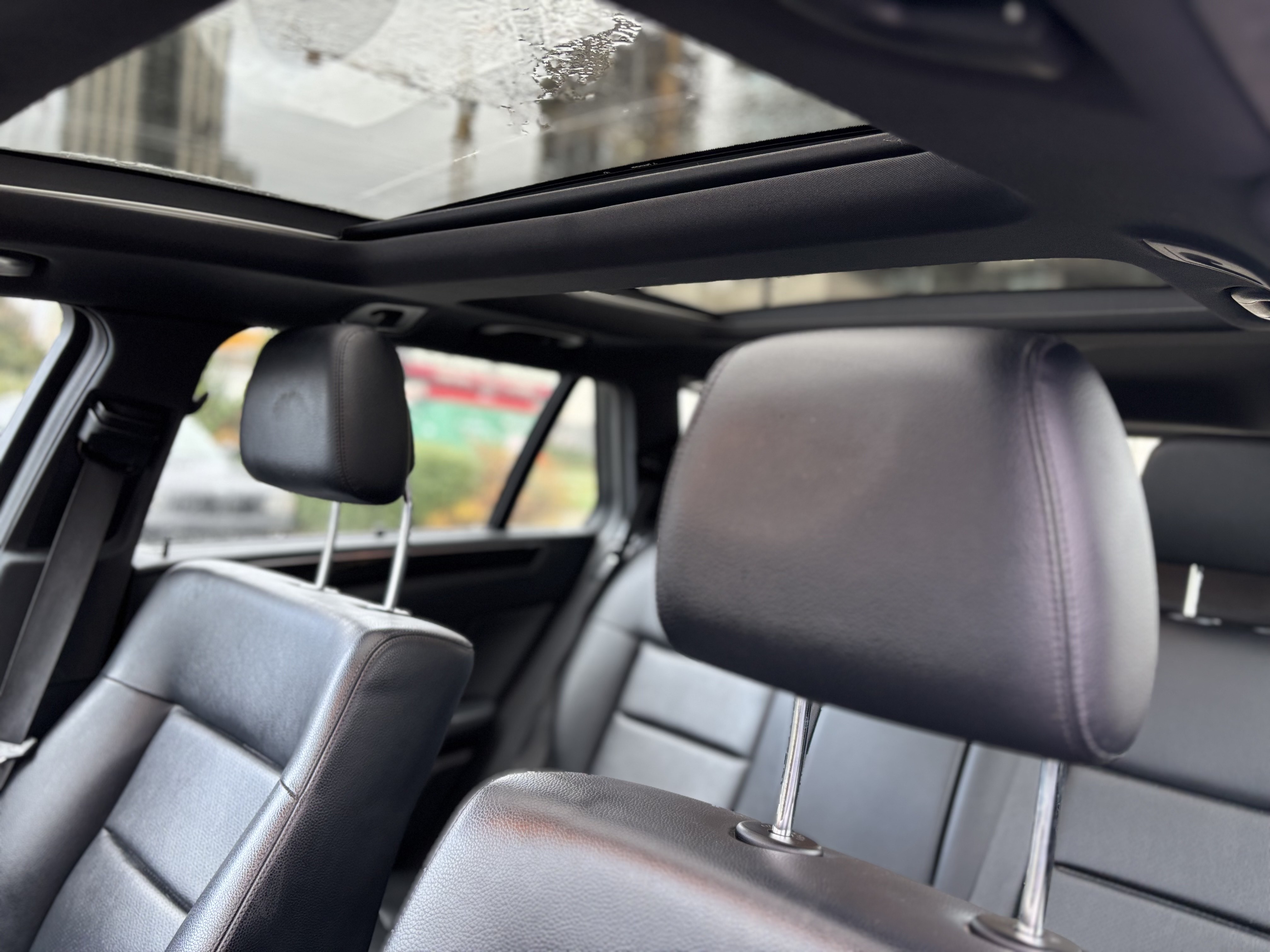 /canwestautoinc/2011-Mercedes-Benz-E-Class-14040909061827156.jpg