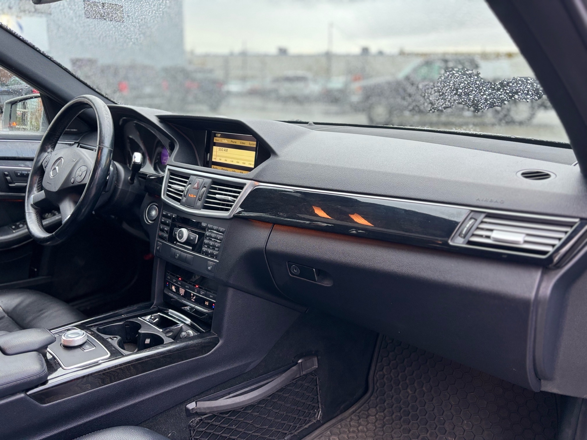/canwestautoinc/2011-Mercedes-Benz-E-Class-43477427649559286.jpg