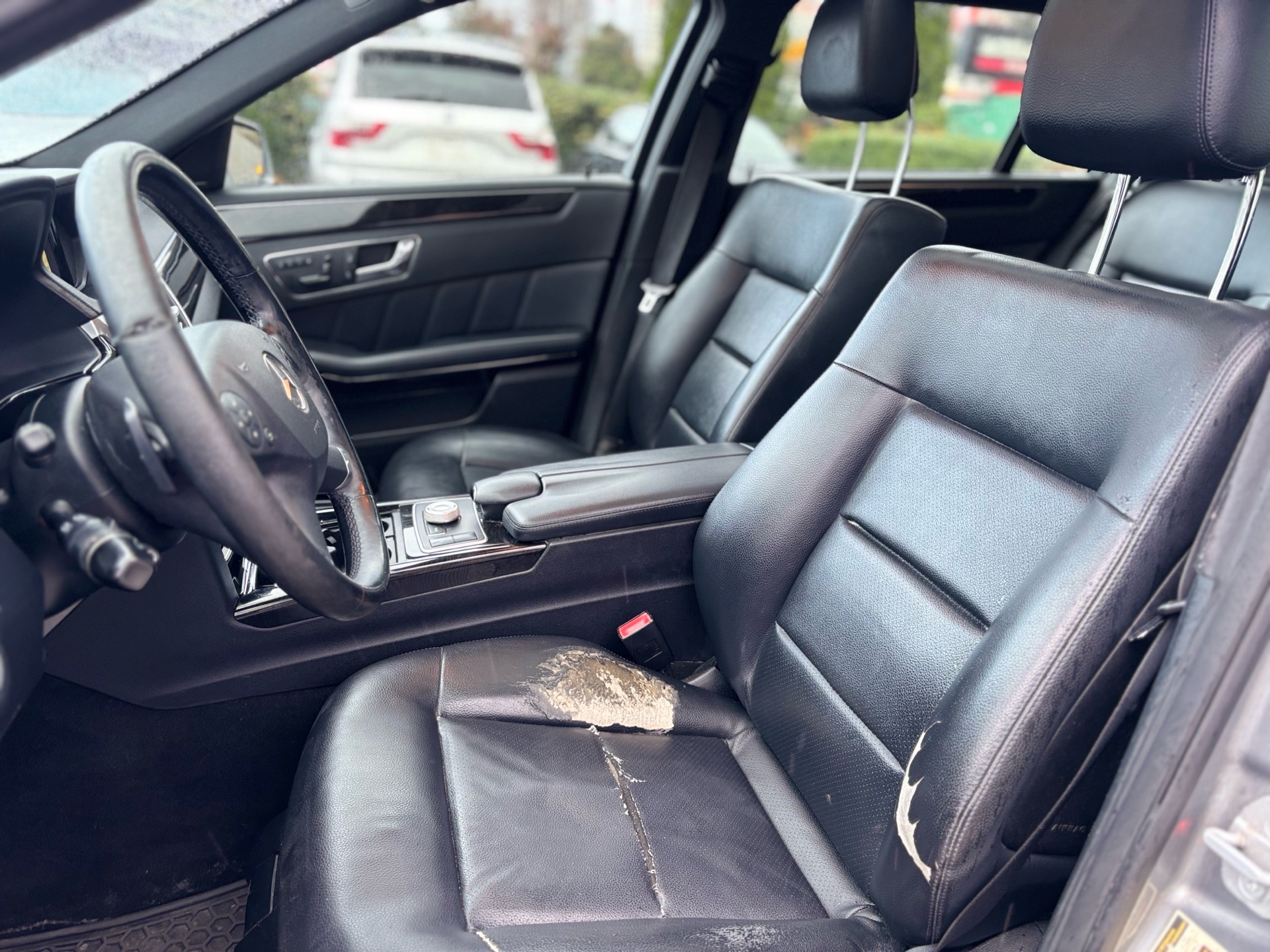 /canwestautoinc/2011-Mercedes-Benz-E-Class-7885725278806897.jpg