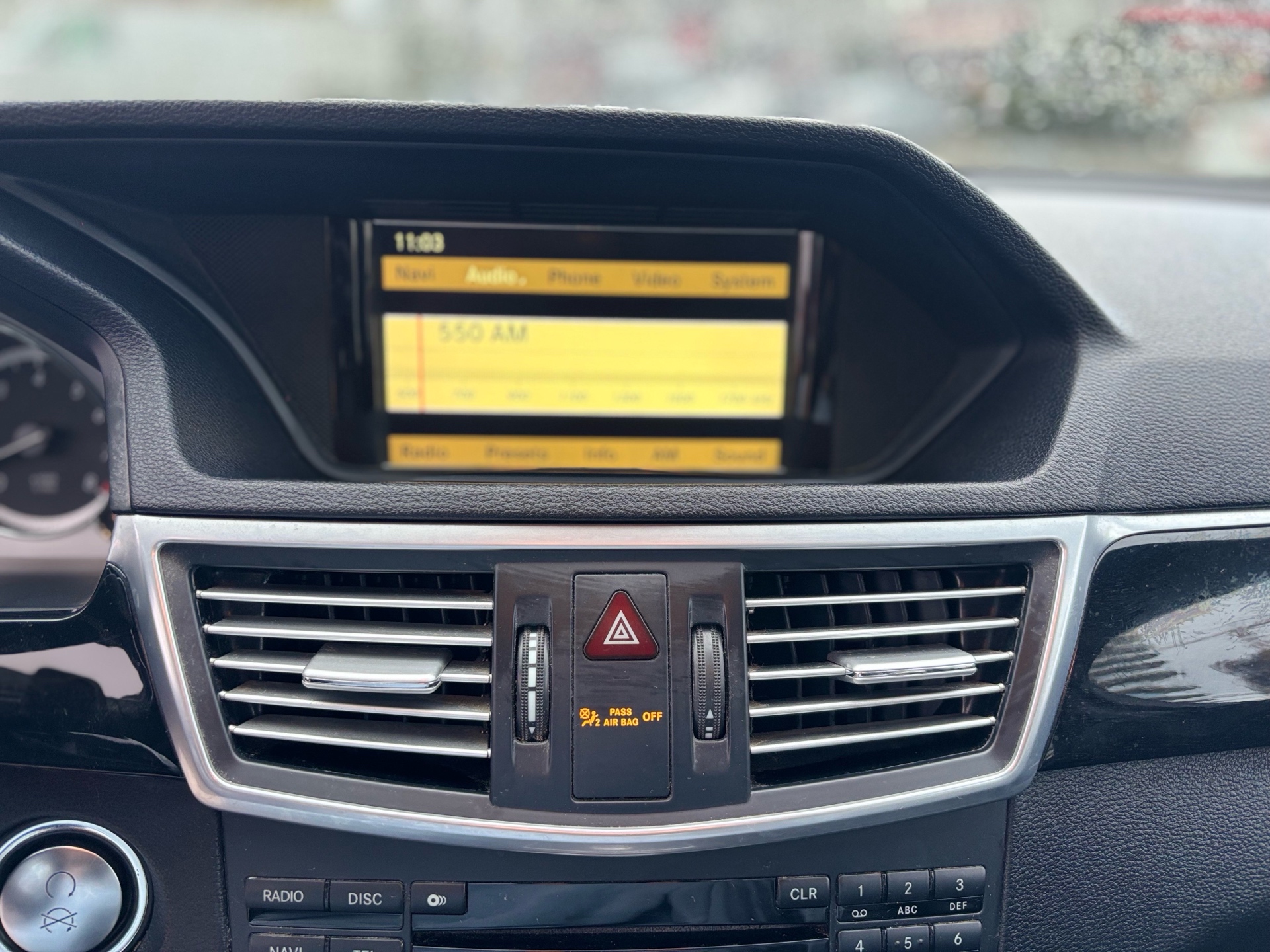 /canwestautoinc/2011-Mercedes-Benz-E-Class-937073555229849.jpg
