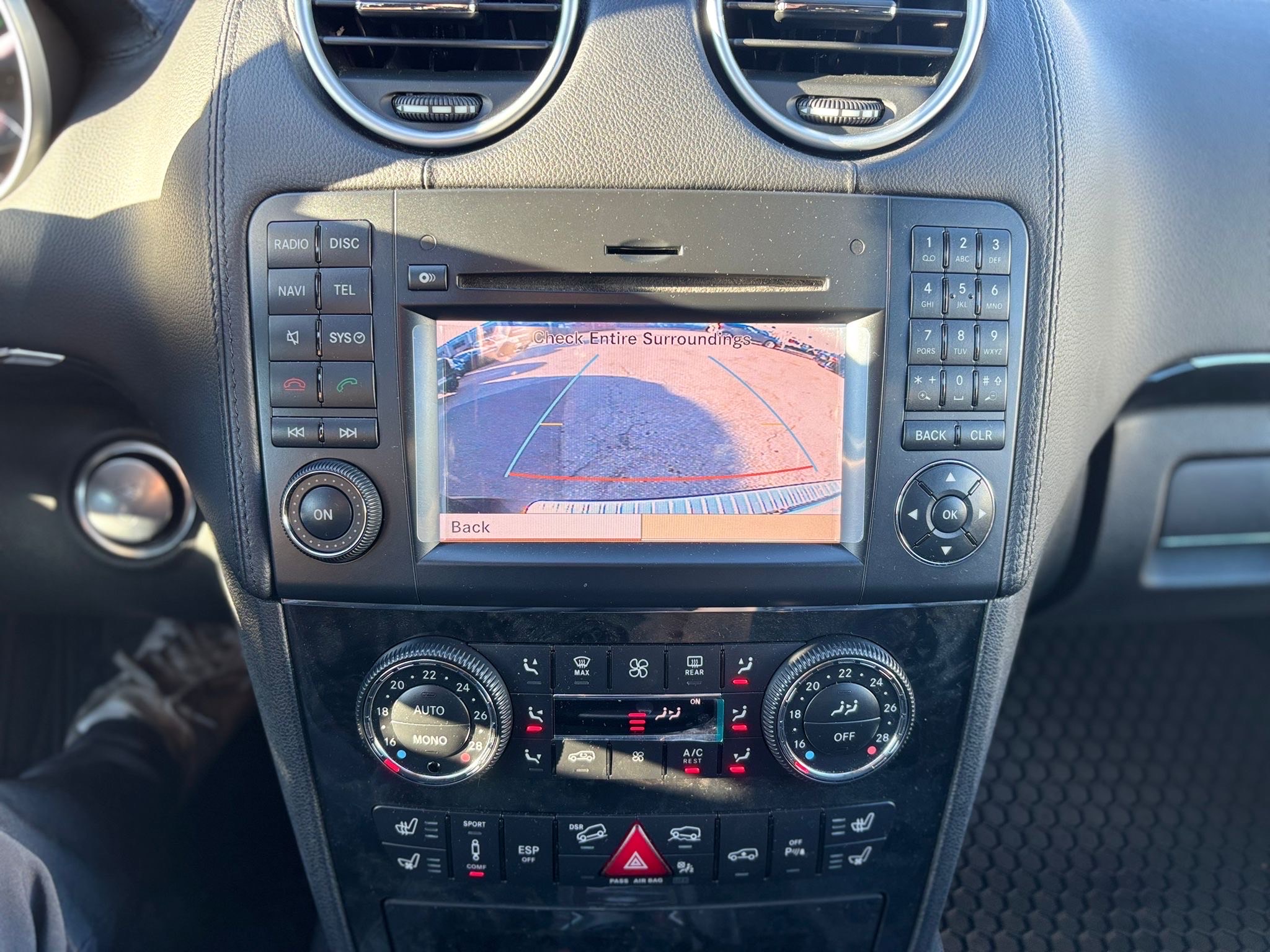/canwestautoinc/2011-Mercedes-Benz-M-Class-3911379894617506.jpg