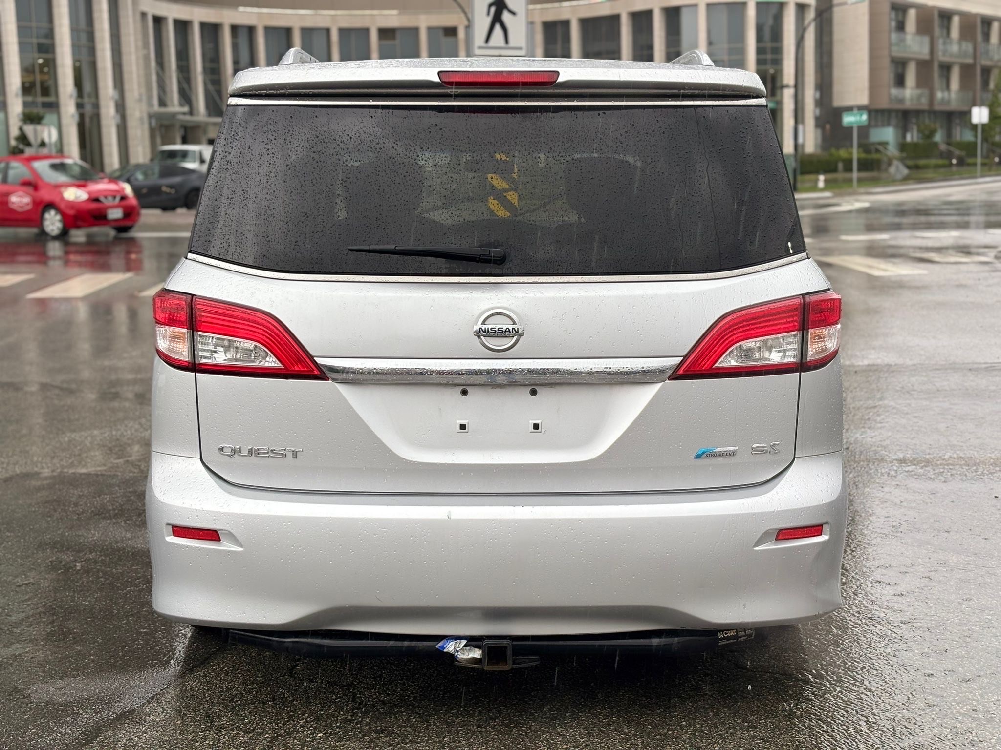 /canwestautoinc/2011-Nissan-Quest-7569240598094198.jpg