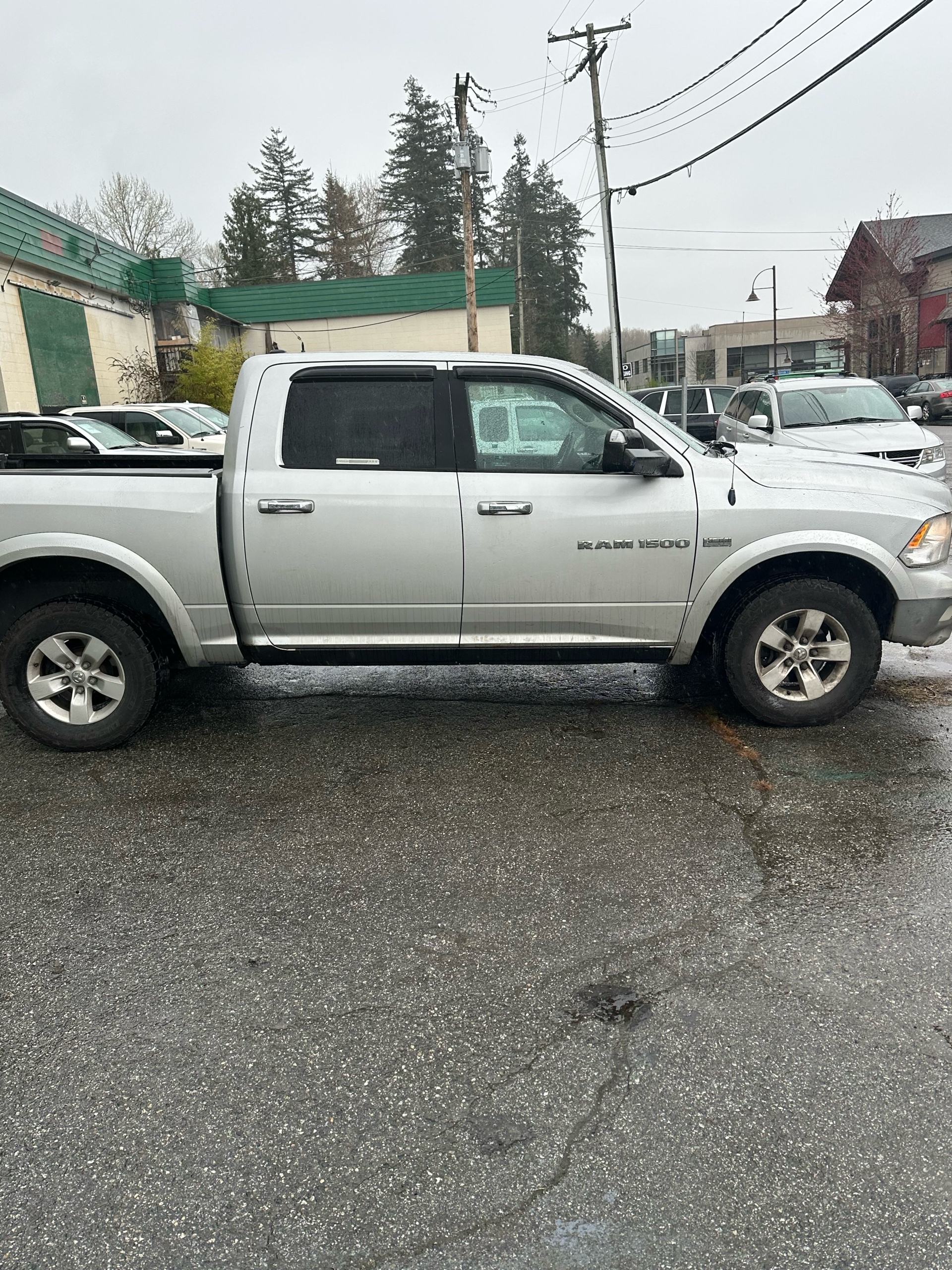/canwestautoinc/2011-Ram-1500-7256562004232985.jpg