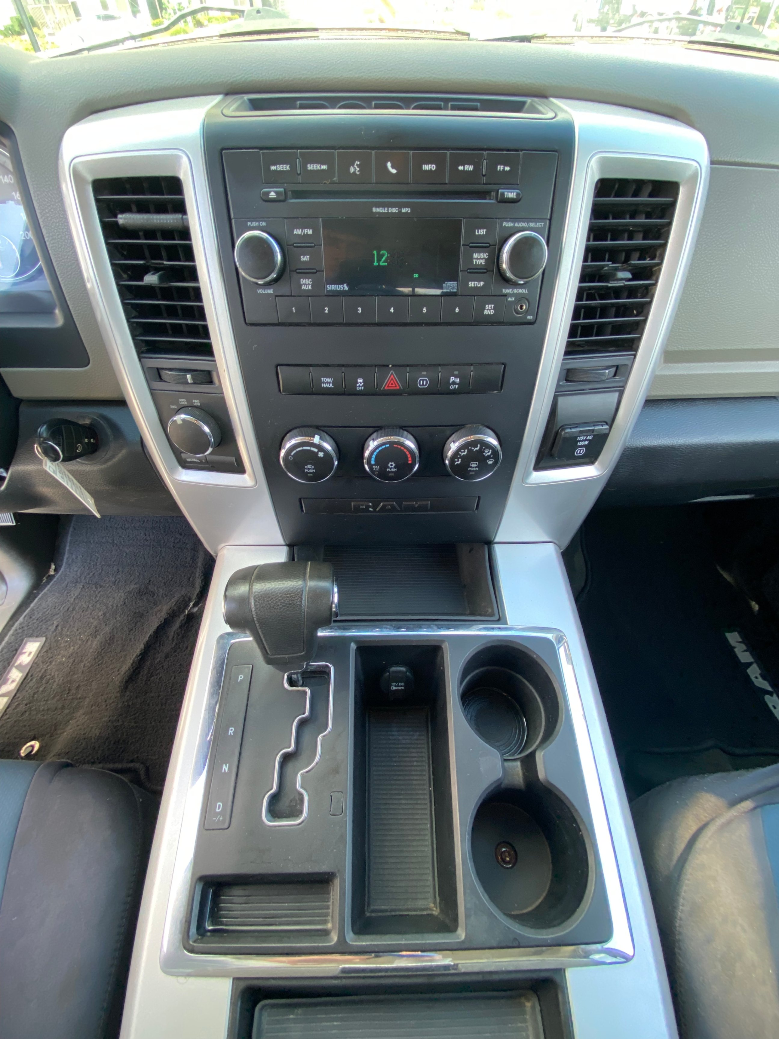 /canwestautoinc/2011-Ram-1500-9855152705272254.jpg