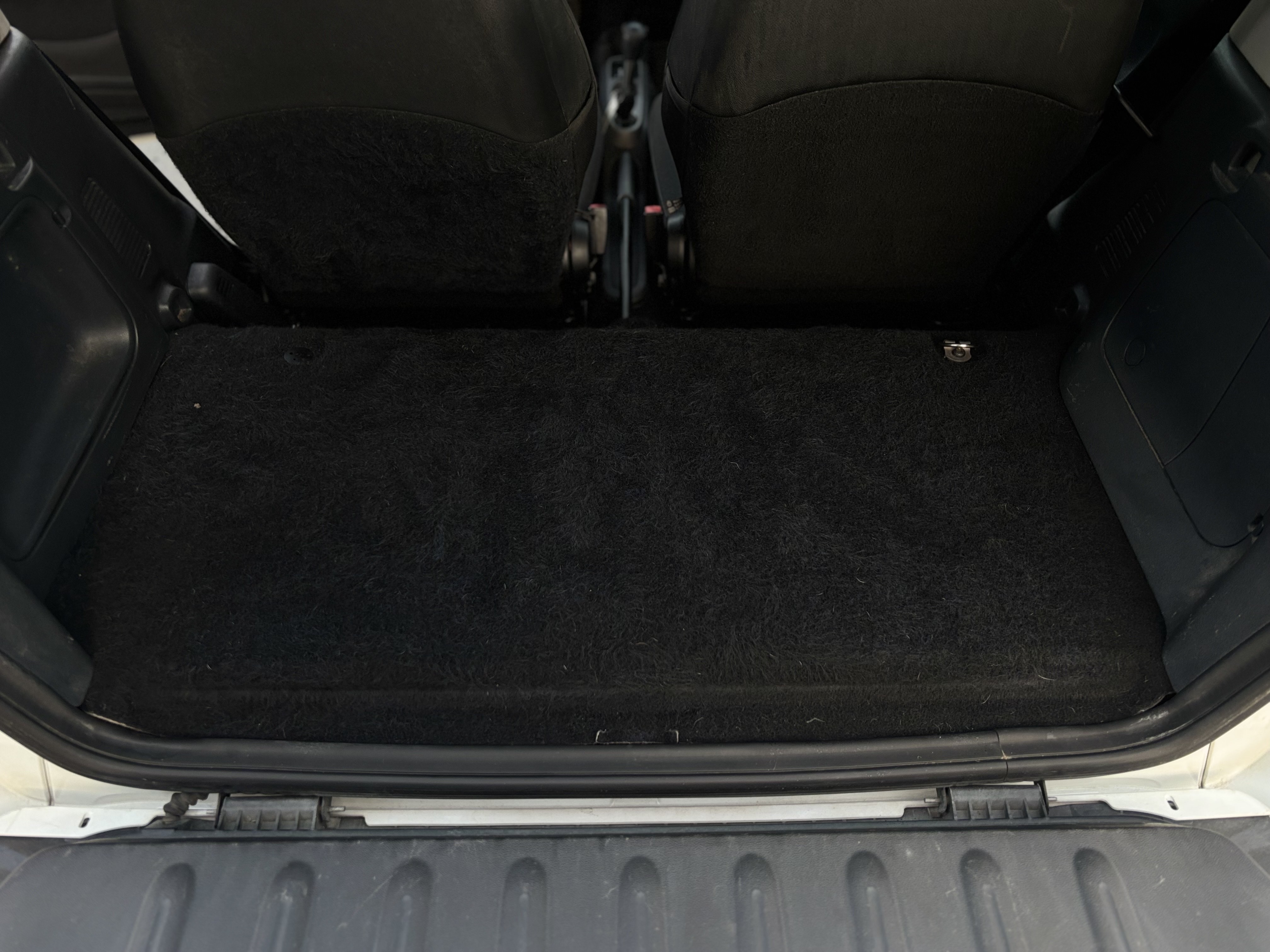 /canwestautoinc/2011-Smart-Fortwo-018623535530067015.jpg