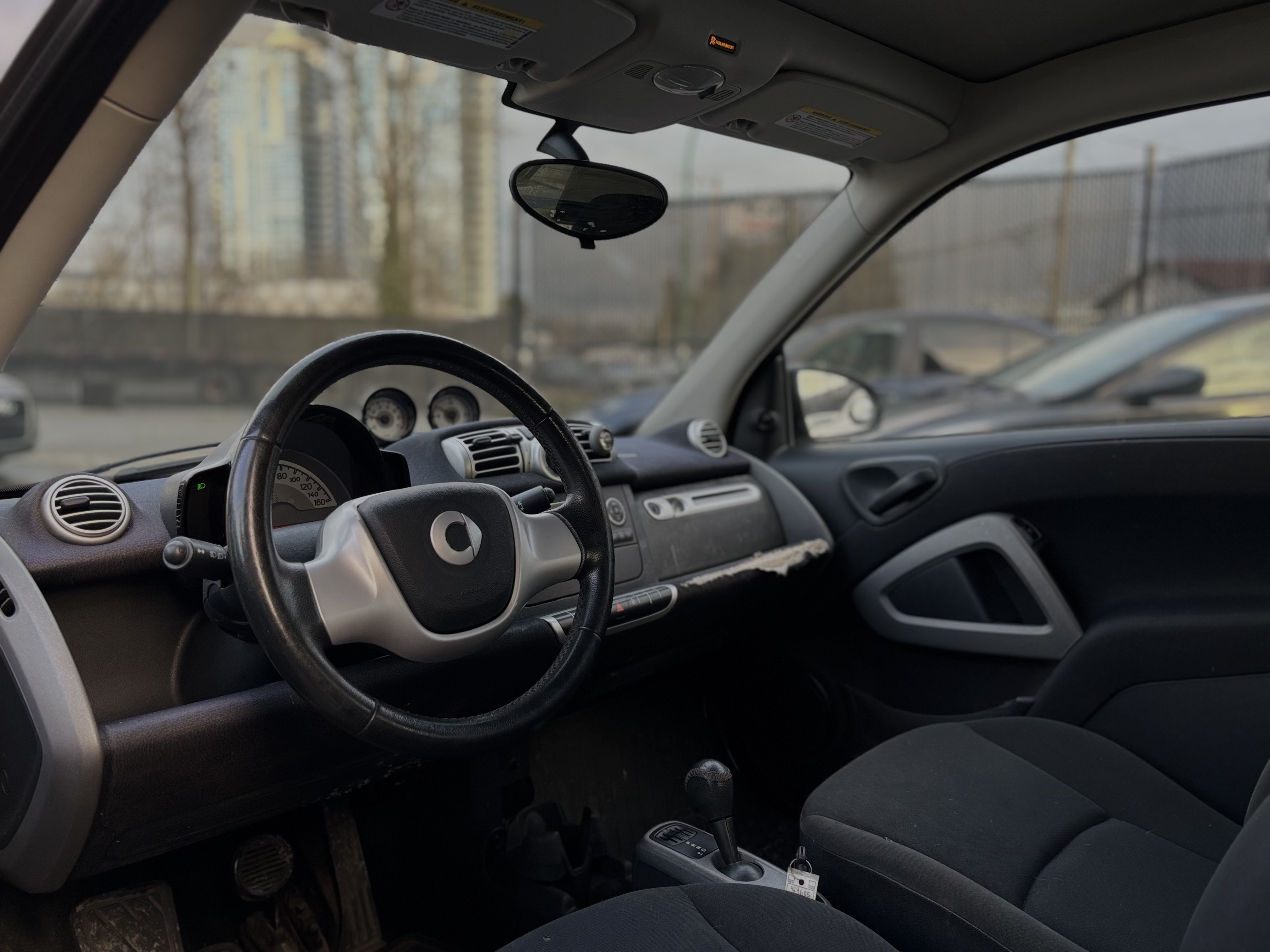 /canwestautoinc/2011-Smart-Fortwo-9891870344427924.jpg