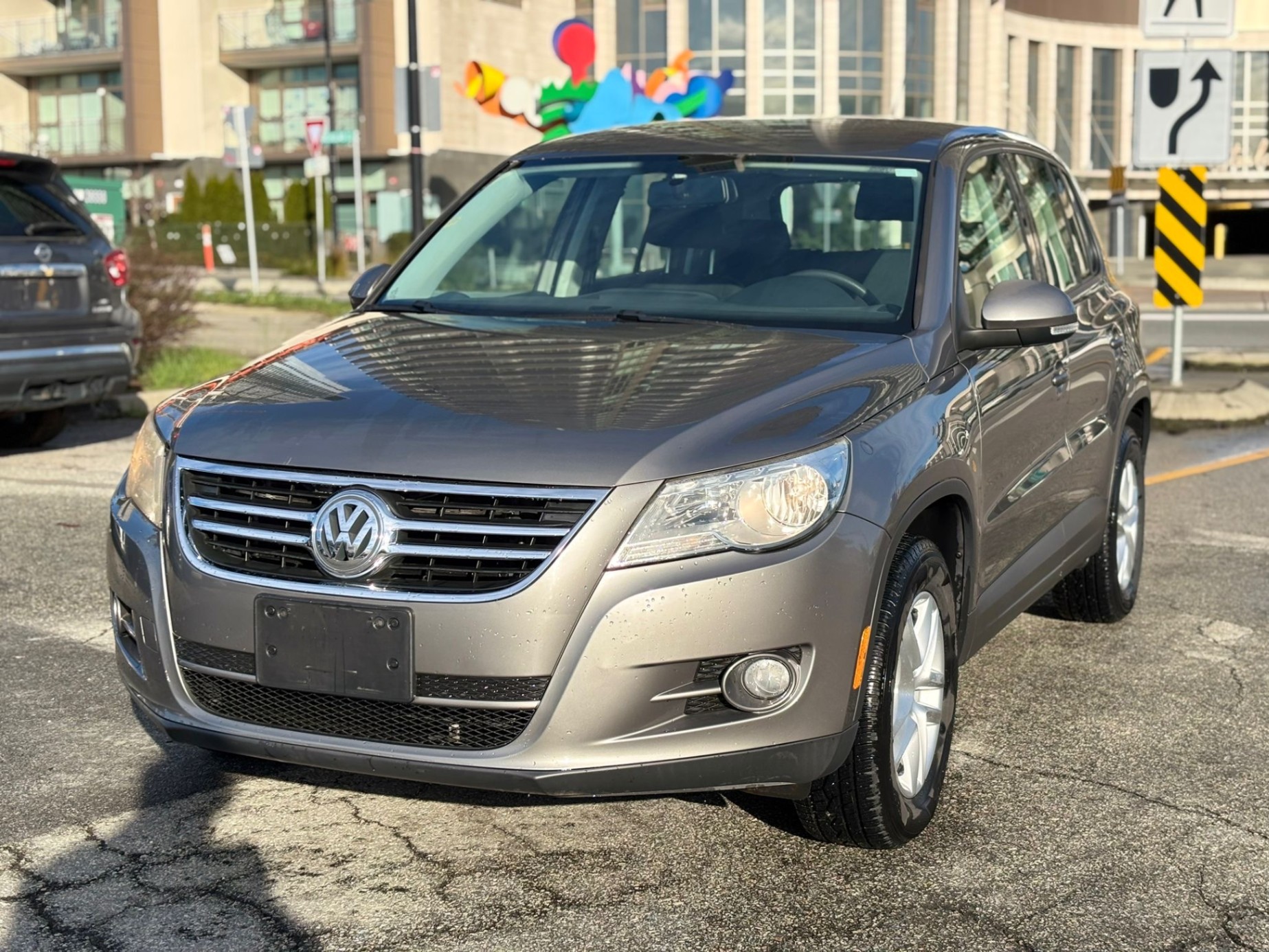 /canwestautoinc/2011-Volkswagen-Tiguan-6574846269567323.jpg
