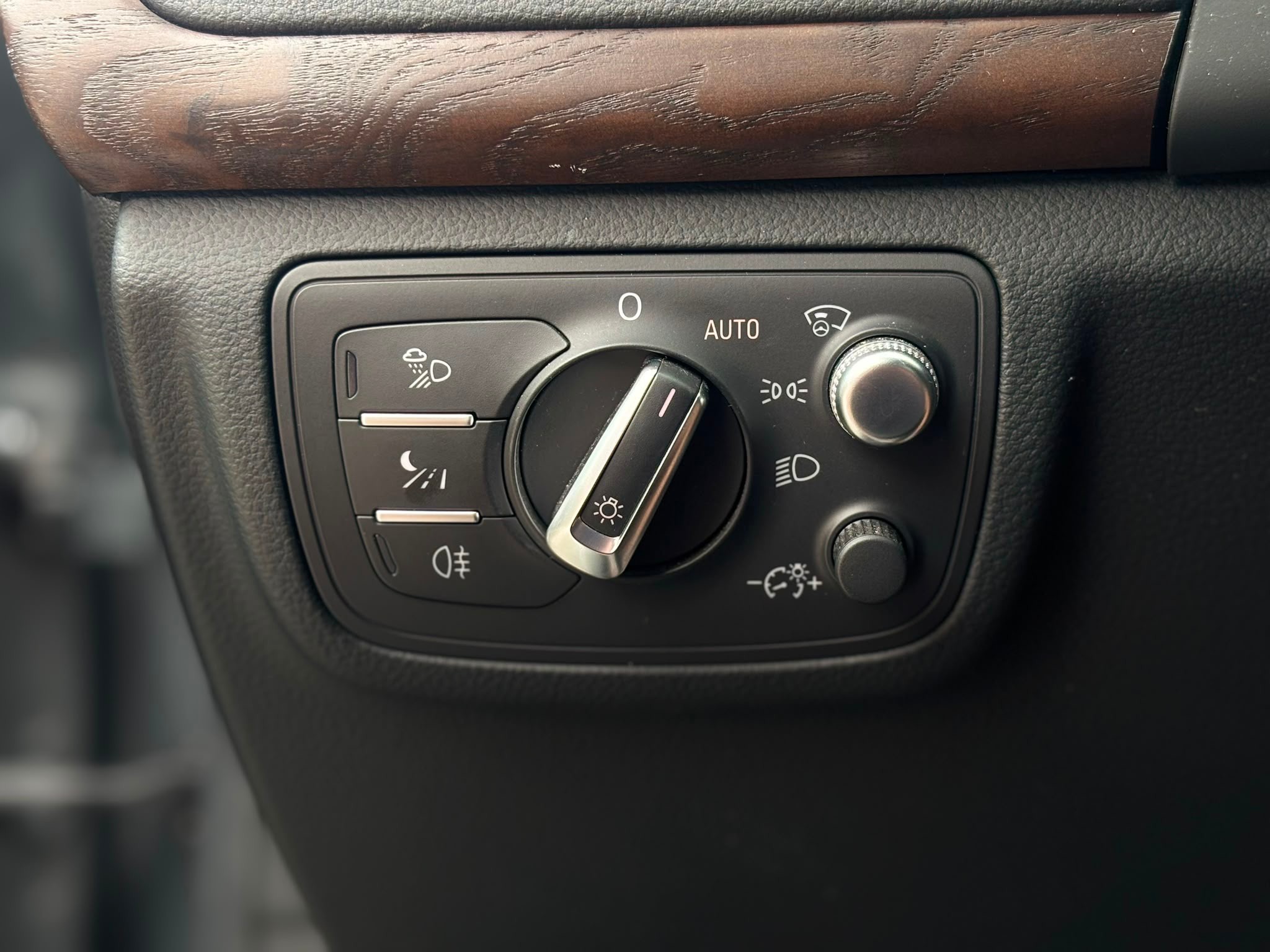 /canwestautoinc/2012-Audi-A7-12847609957060357.jpg