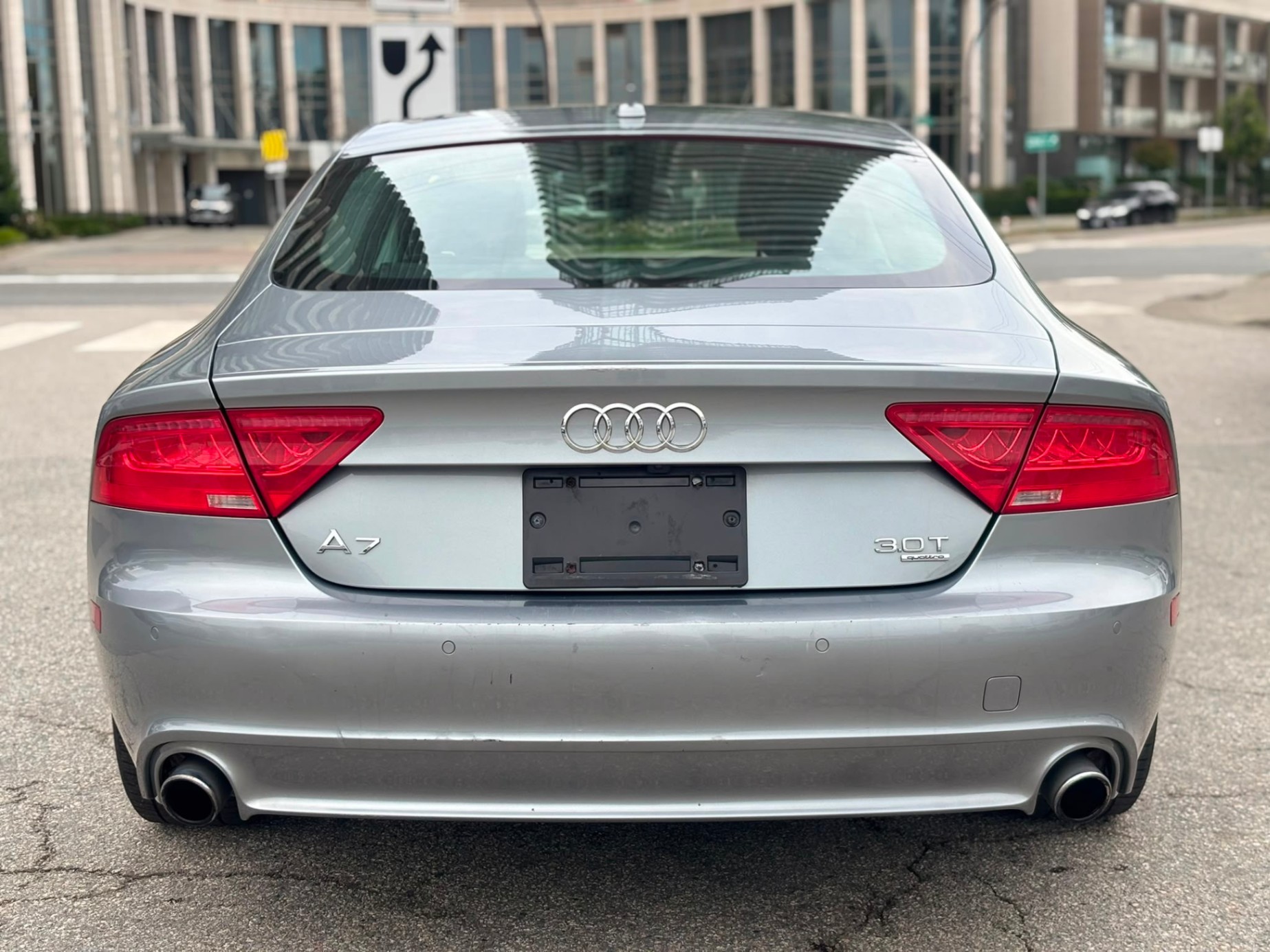 /canwestautoinc/2012-Audi-A7-9640213550261387.jpg