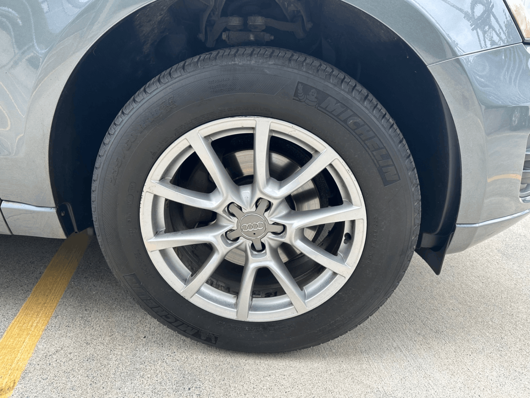 /canwestautoinc/2012-Audi-Q5-23345622486097795.jpg