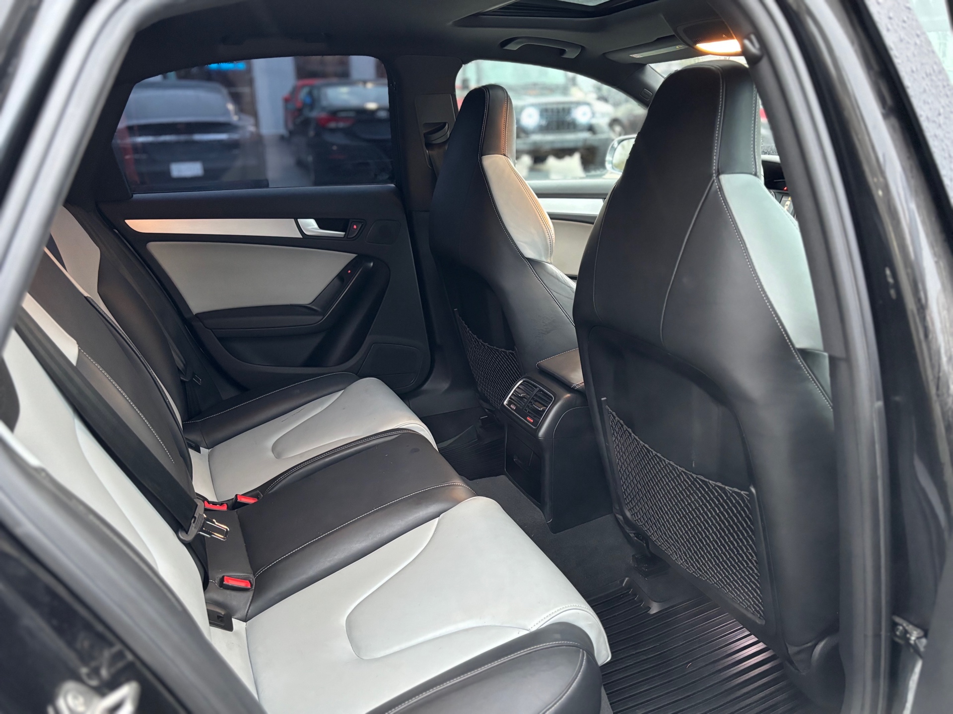 /canwestautoinc/2012-Audi-S4-06009697602053965.jpg