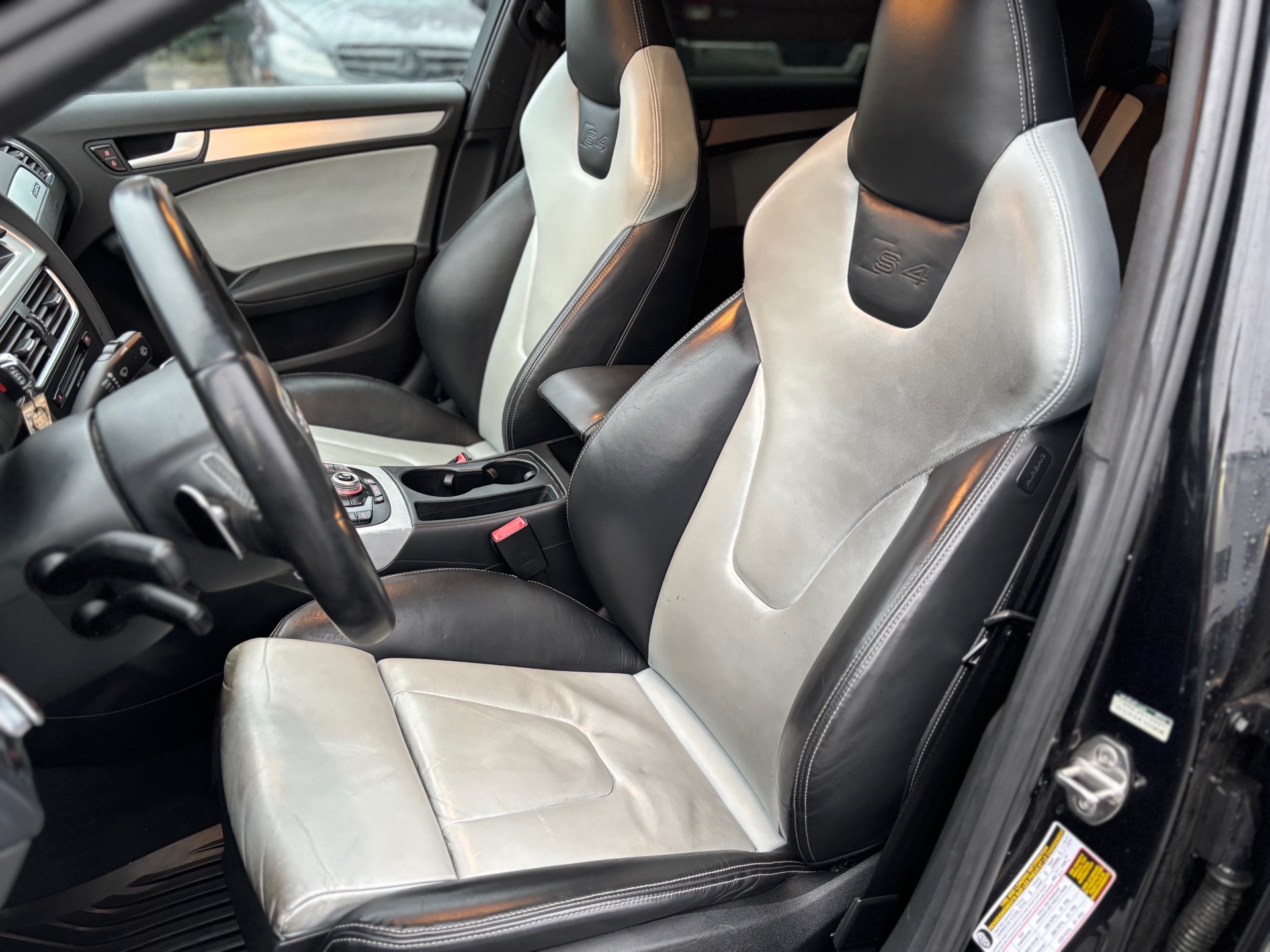 /canwestautoinc/2012-Audi-S4-5910291941280714.jpg